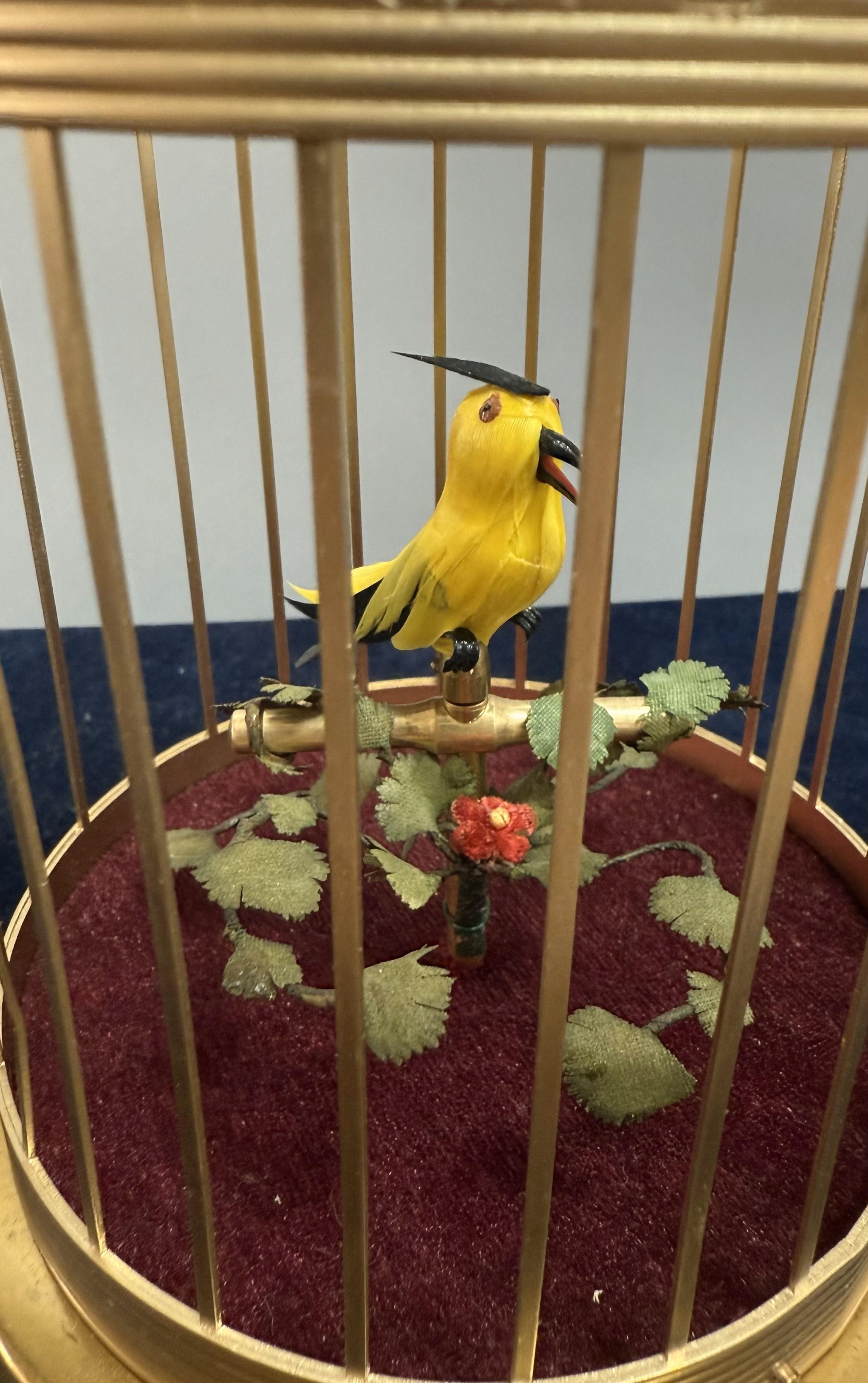 Métal No Early Birds Automaton du début du 20e siècle en vente