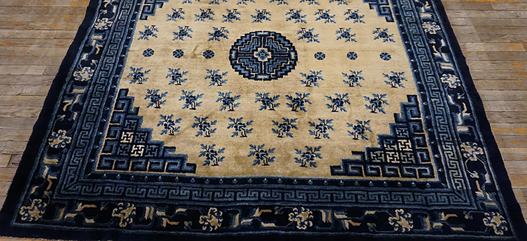 Early 20th Century N. Chinese Baotou Carpet For Sale 3