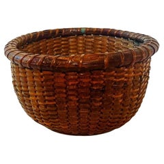 Antique Early 20th Century Nantucket Basket Attributed to the Coffin School, circa 1910