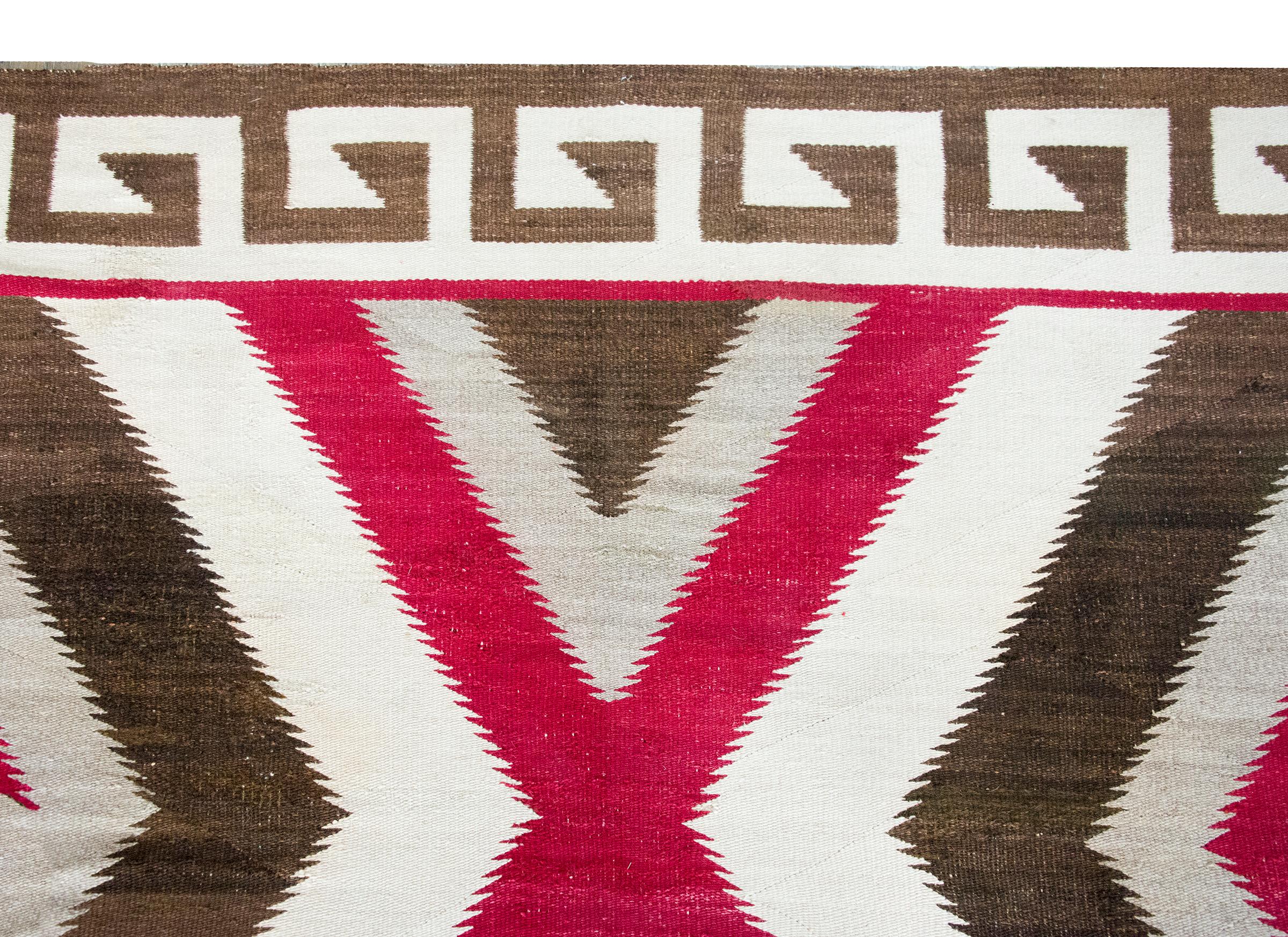 Navajo-Teppich der amerikanischen Ureinwohner aus dem frühen 20. im Angebot 3