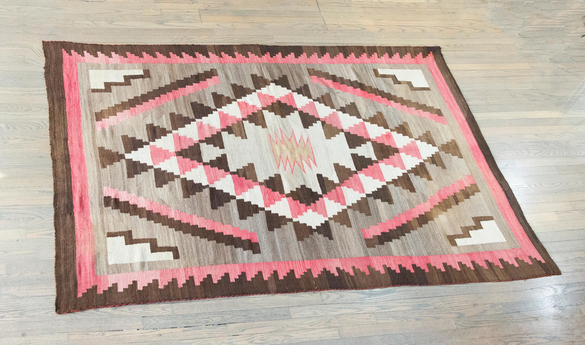 Early 20th Century Native American Navajo Rug For Sale 9