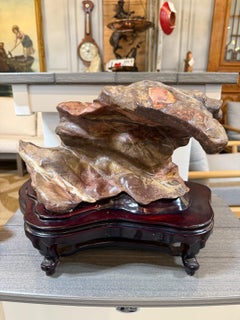 Début du 20e siècle, pierre naturelle de lettré chinois sur base en Wood Wood.