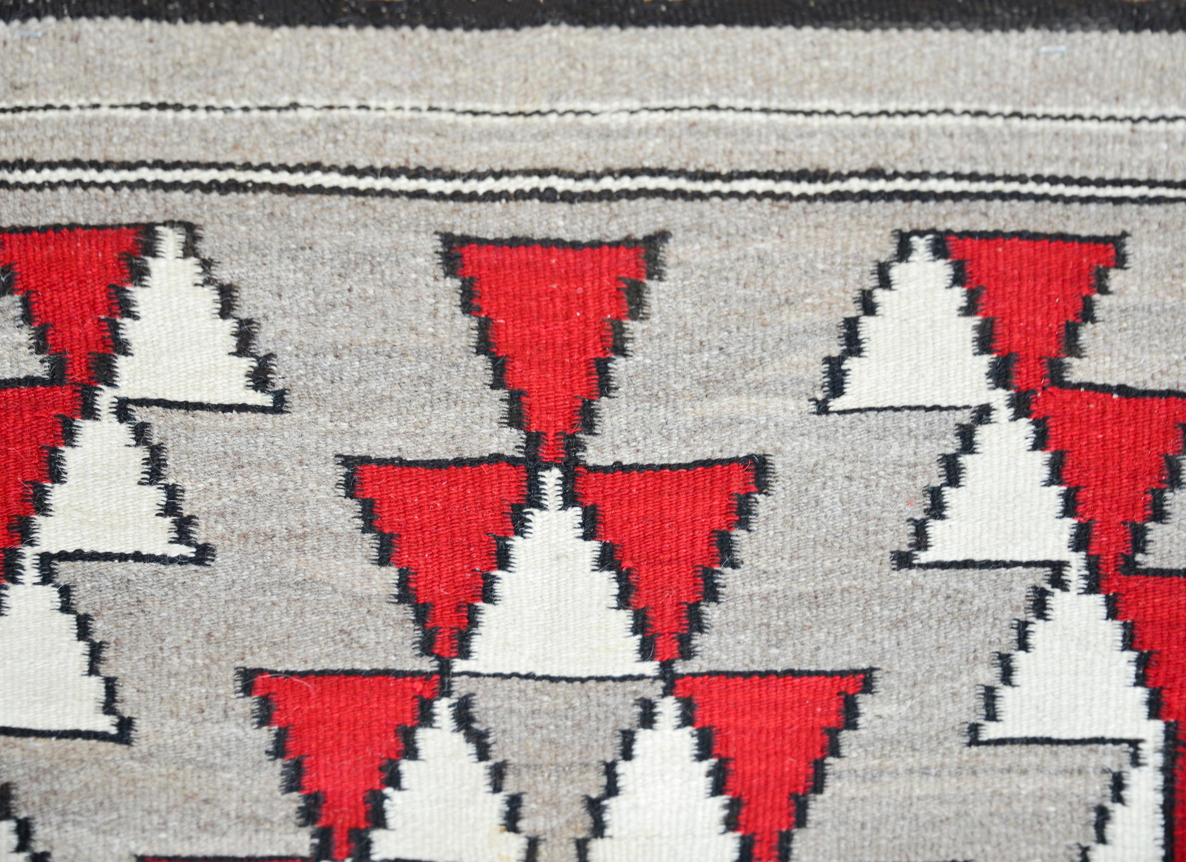 Early 20th Century Navajo Rug For Sale 3