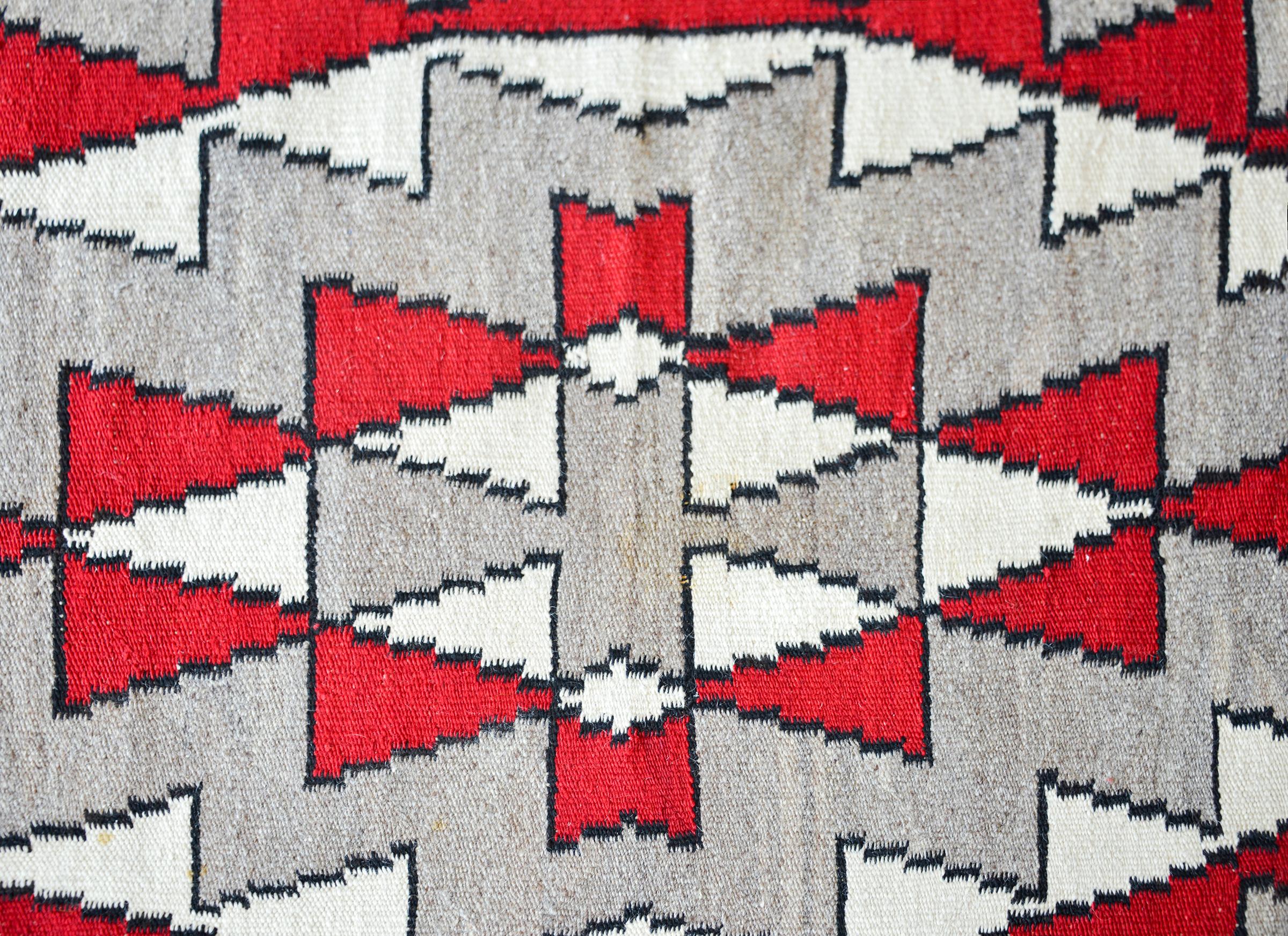 Tessuto a mano Tappeto Navajo dei primi del Novecento in vendita