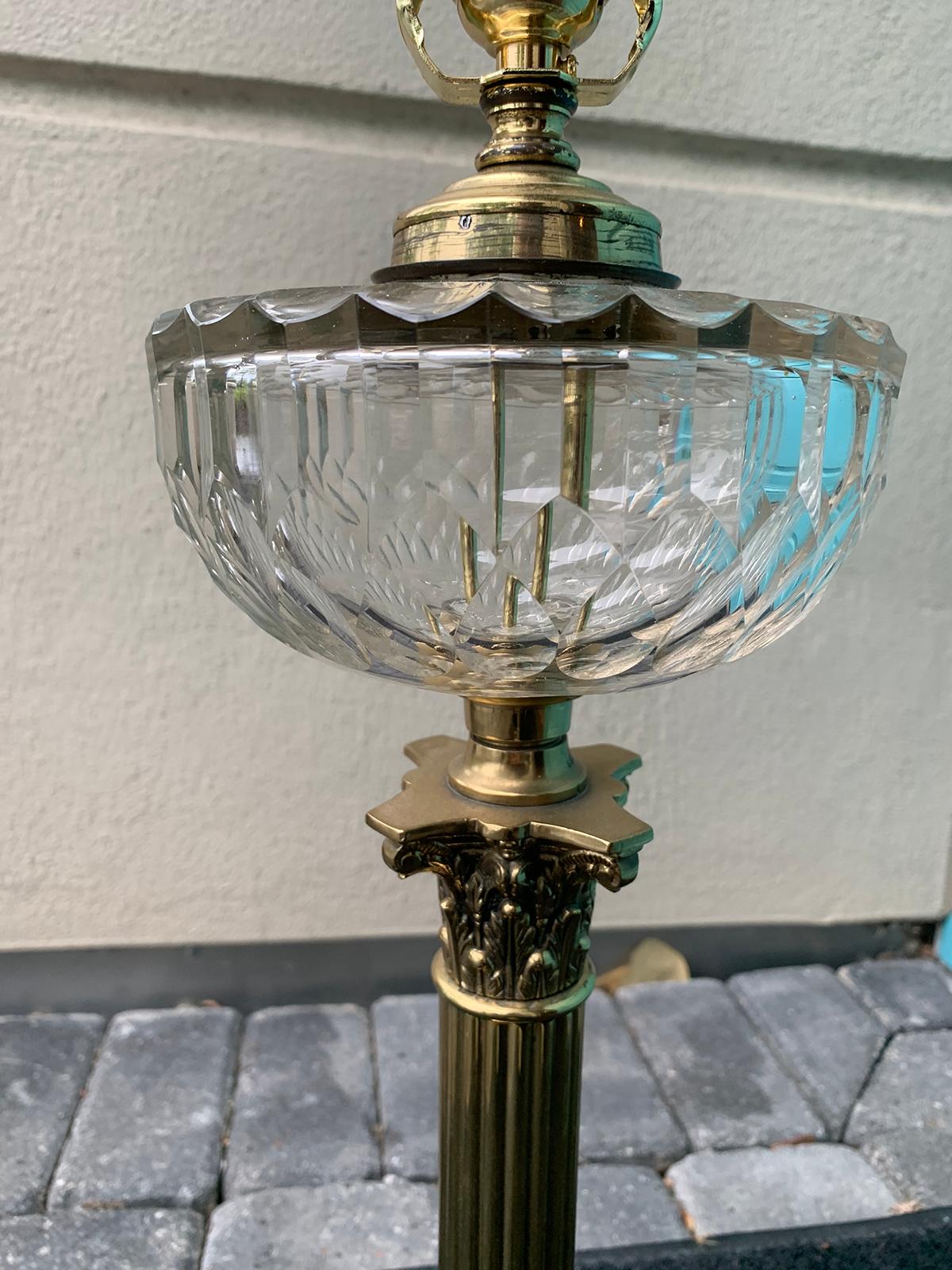 Early 20th Century Neoclassical Bronze Column Lamp with Crystal Oil Font For Sale 4