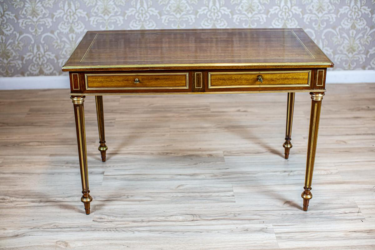 20th Century Early 20th-Century Neoclassical Writing Desk Inlaid with Brass For Sale