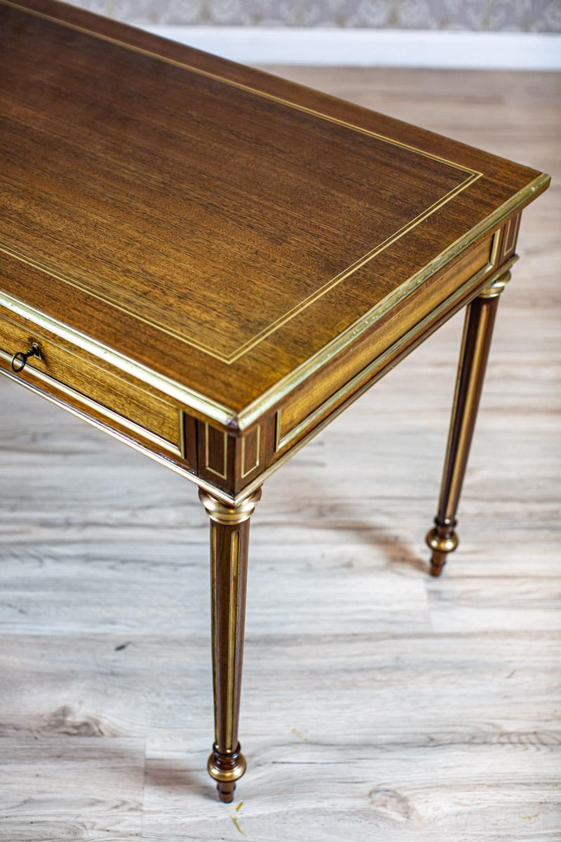 Early 20th-Century Neoclassical Writing Desk Inlaid with Brass For Sale 4