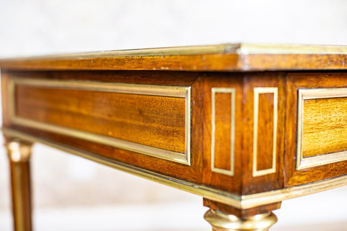 Early 20th-Century Neoclassical Writing Desk Inlaid with Brass For Sale 9