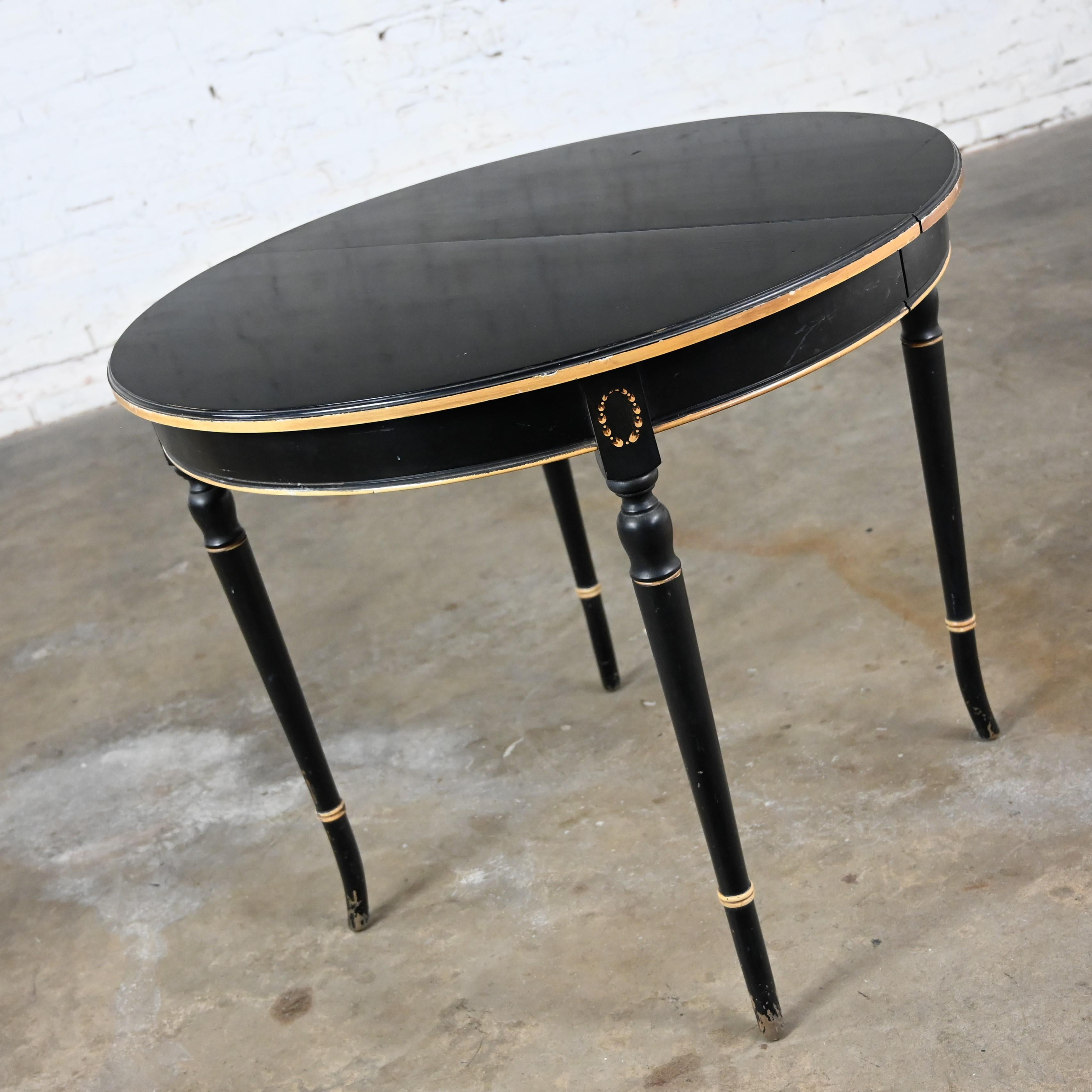 Unknown Early 20th Century Neoclassical Round Dining Table Black Age Distressed Finish  For Sale