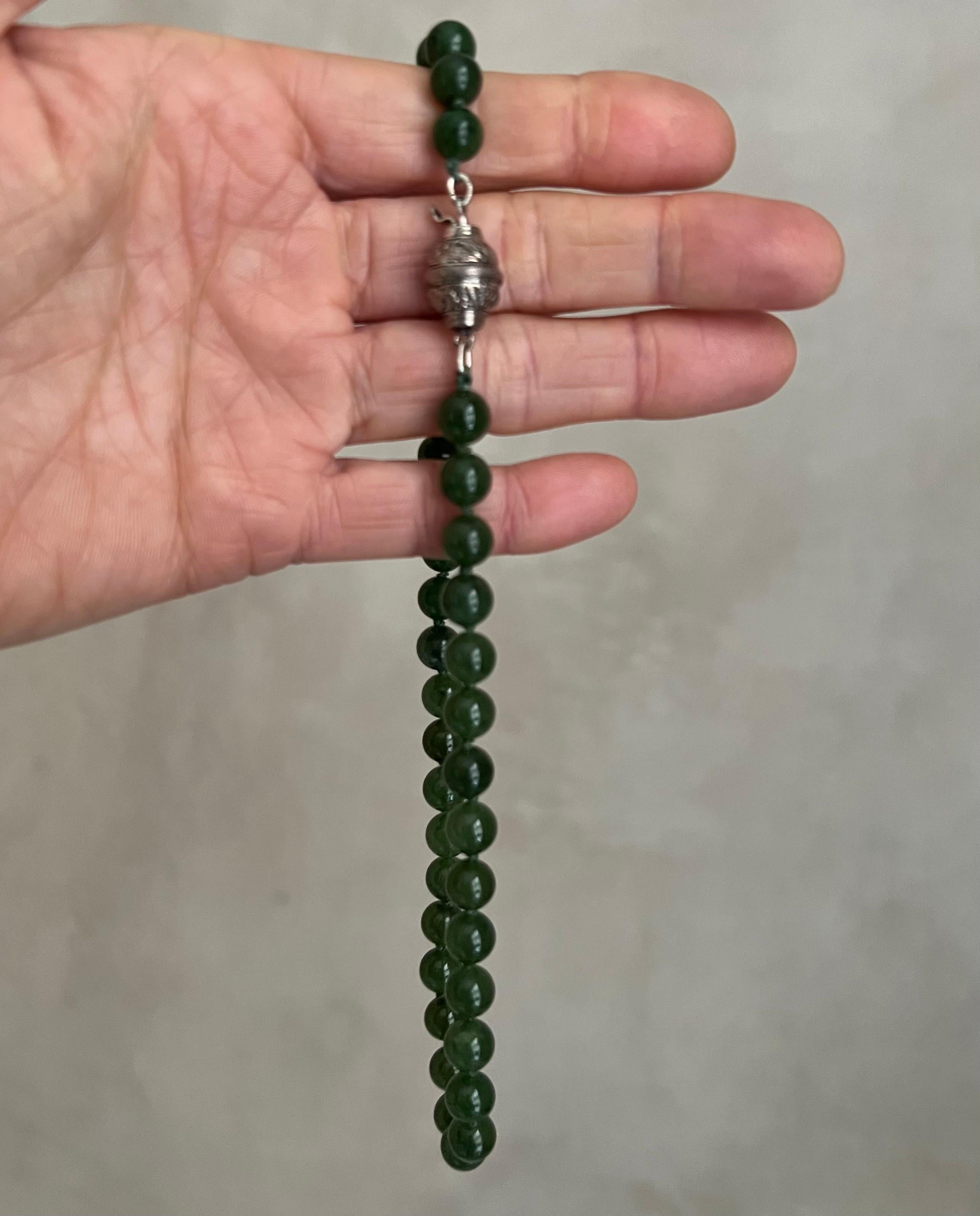 Women's or Men's Vintage Nephrite Jade Silver Beaded Necklace For Sale