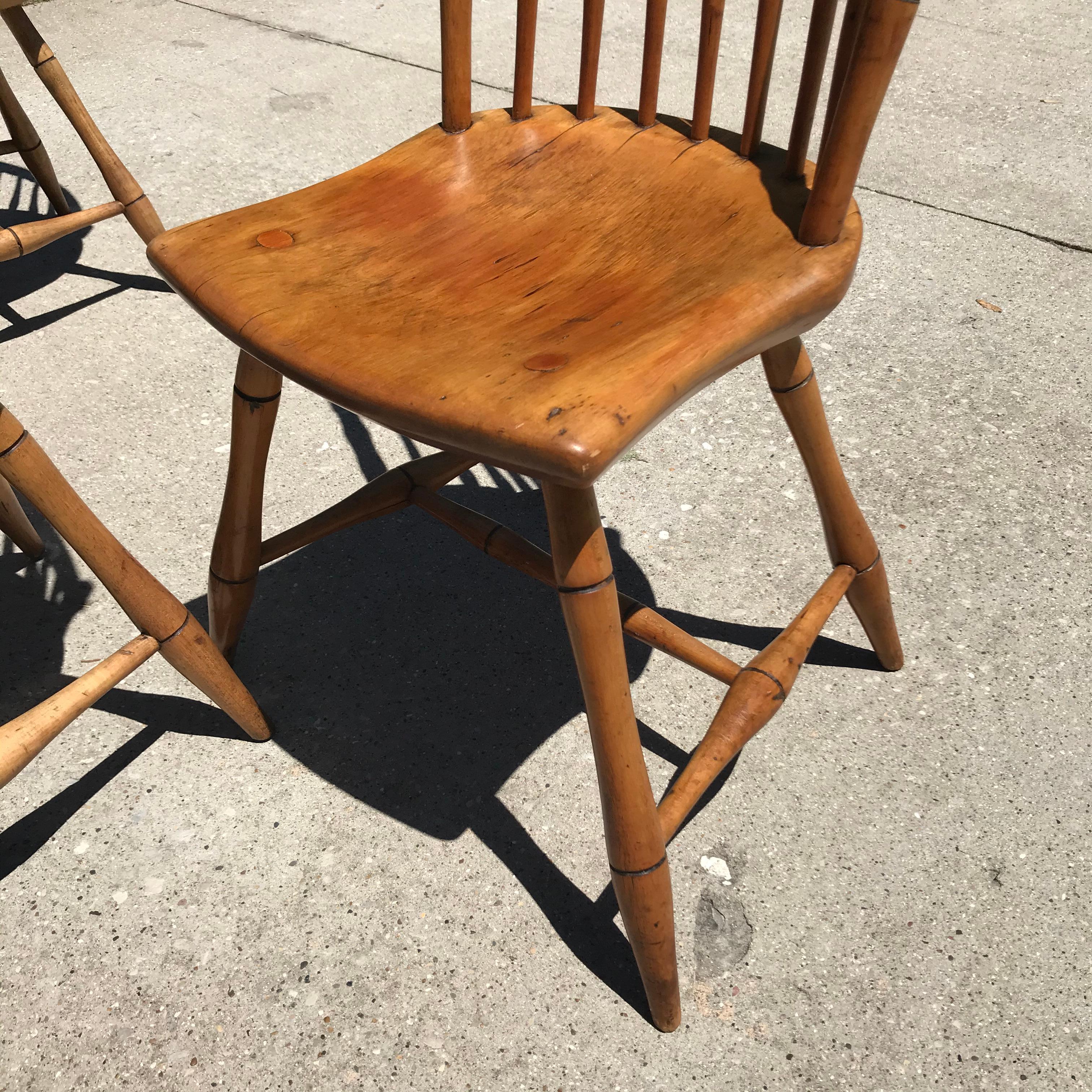 Early 20th Century New England Maple Spindleback Windsor Chairs 1