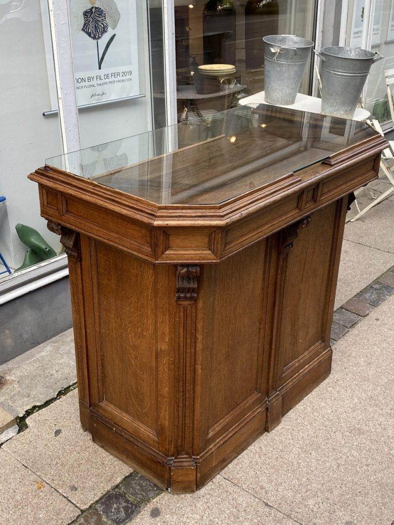 Early 20th Century Oak Counter Desk 1