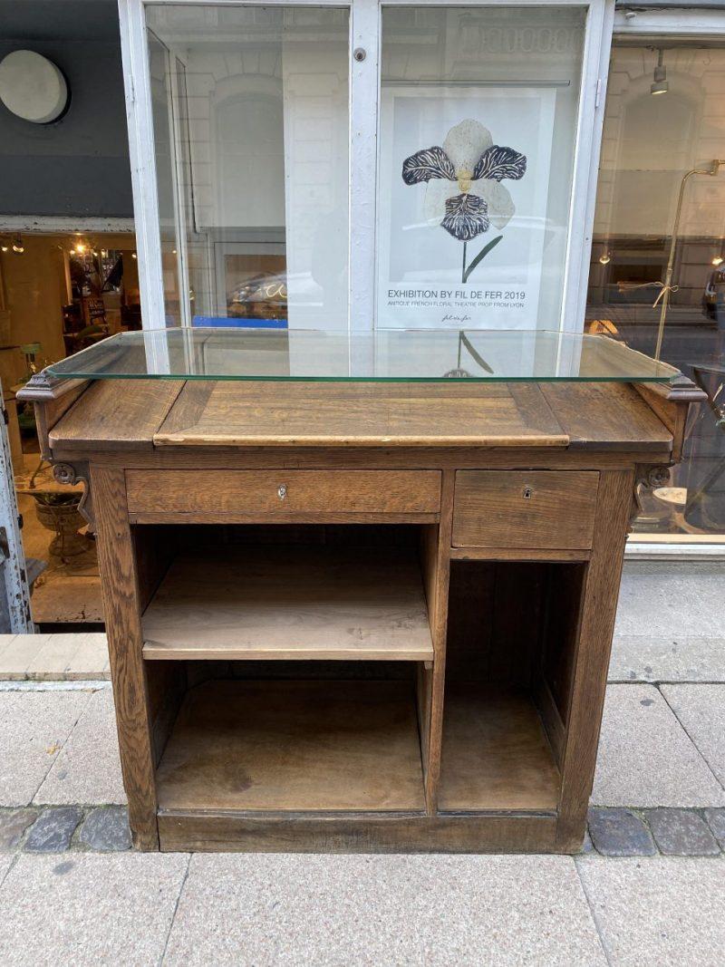 Early 20th Century Oak Counter Desk 4
