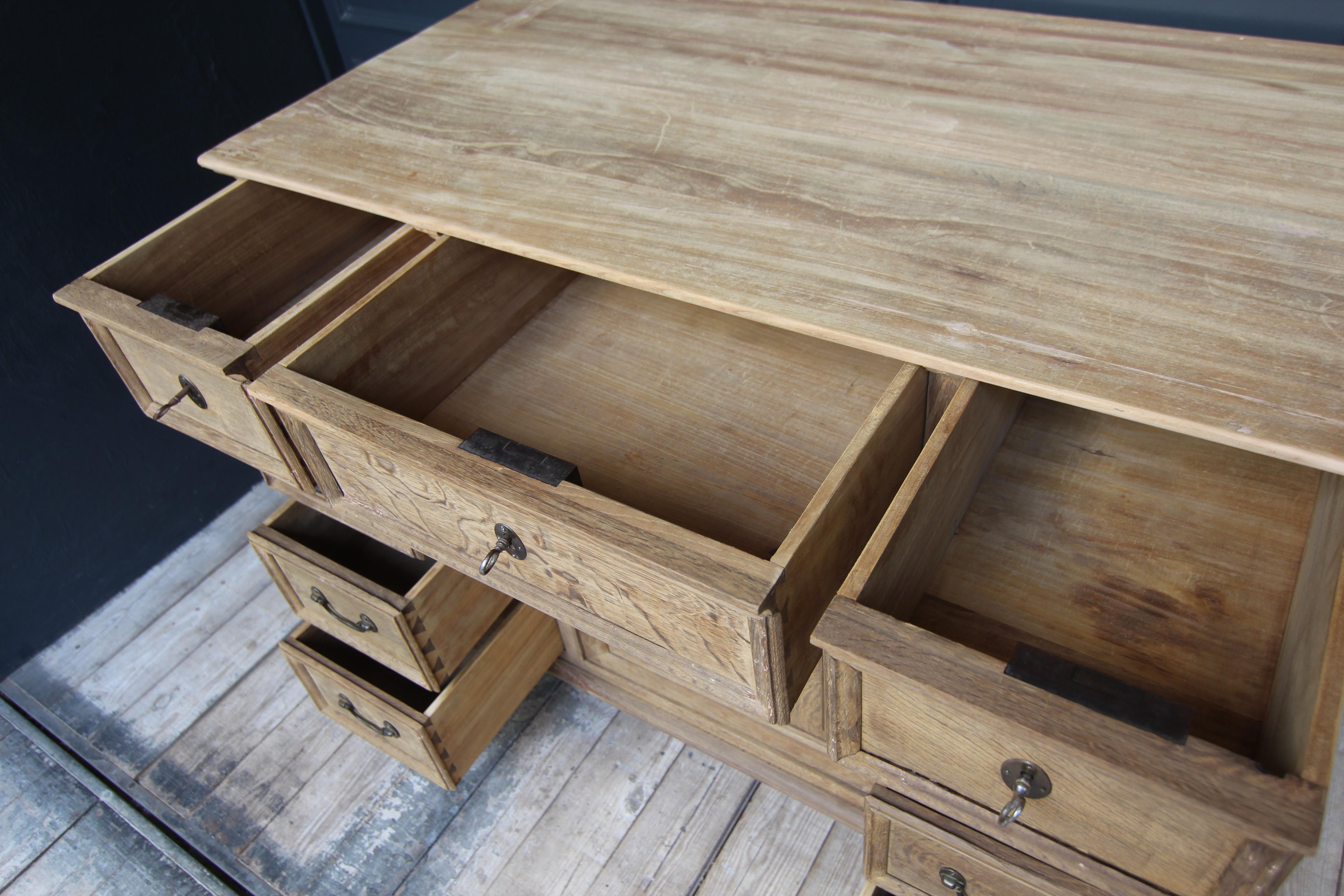 European Early 20th Century Oak Dresser or Kitchen Island on Castors