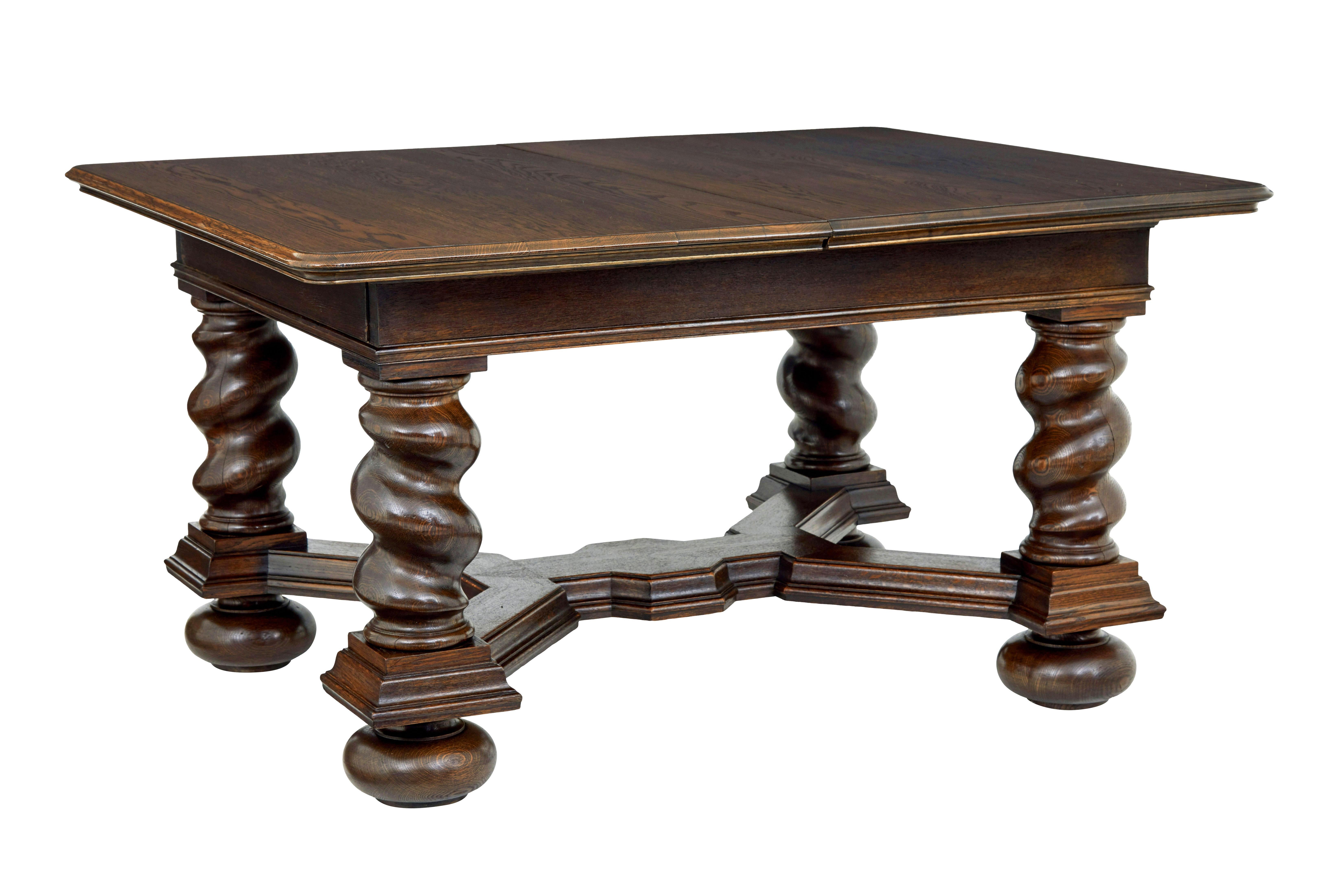 Baroque Early 20th century oak extending dining table For Sale
