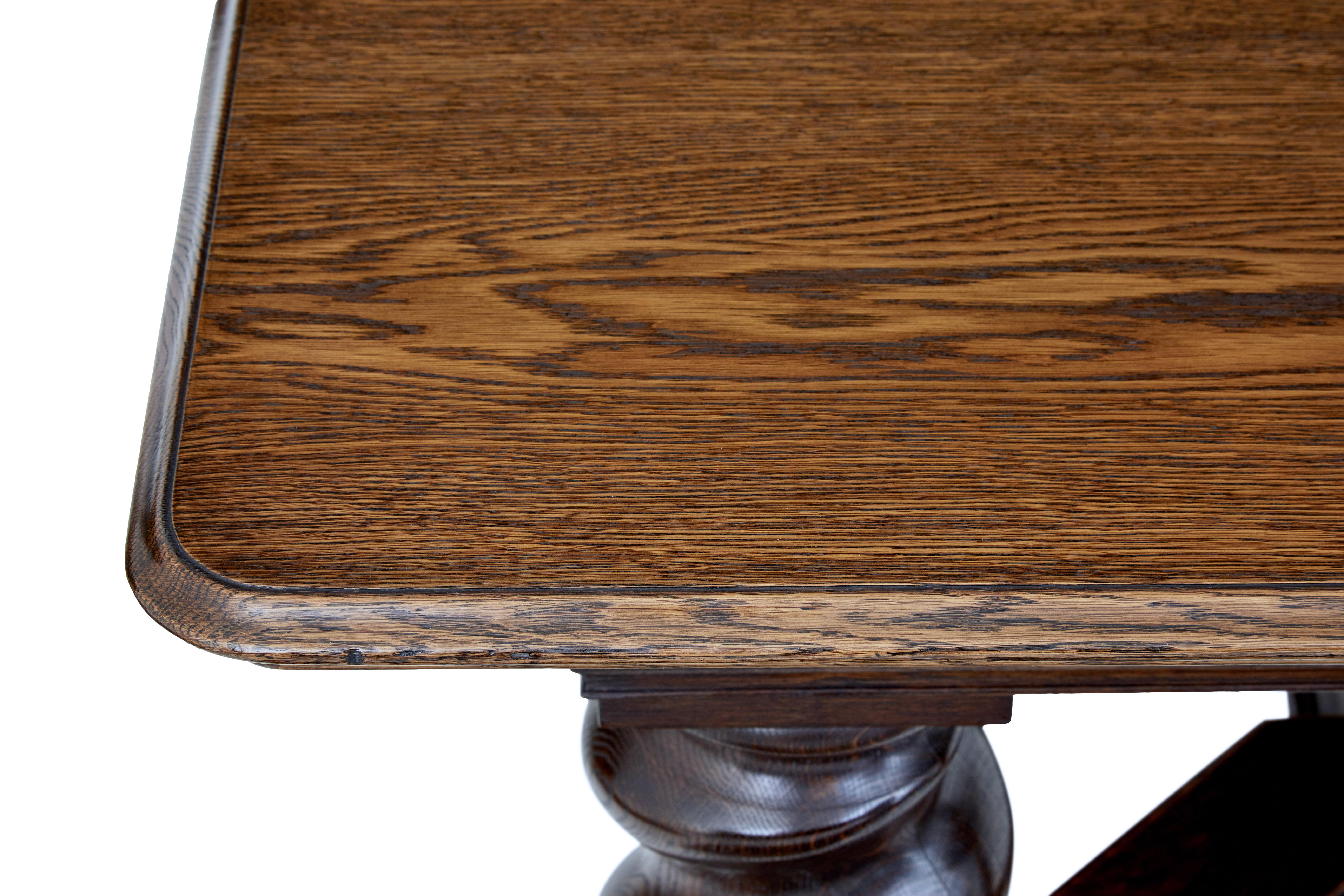 Turned Early 20th Century Oak Extending Dining Table