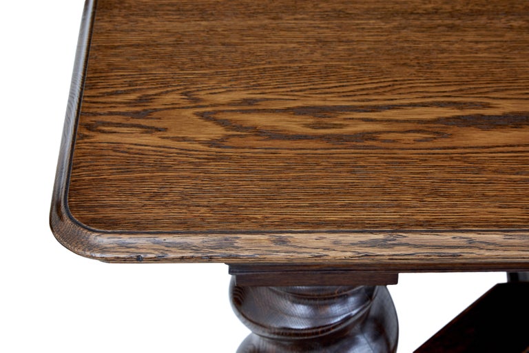 Turned Early 20th Century Oak Extending Dining Table For Sale