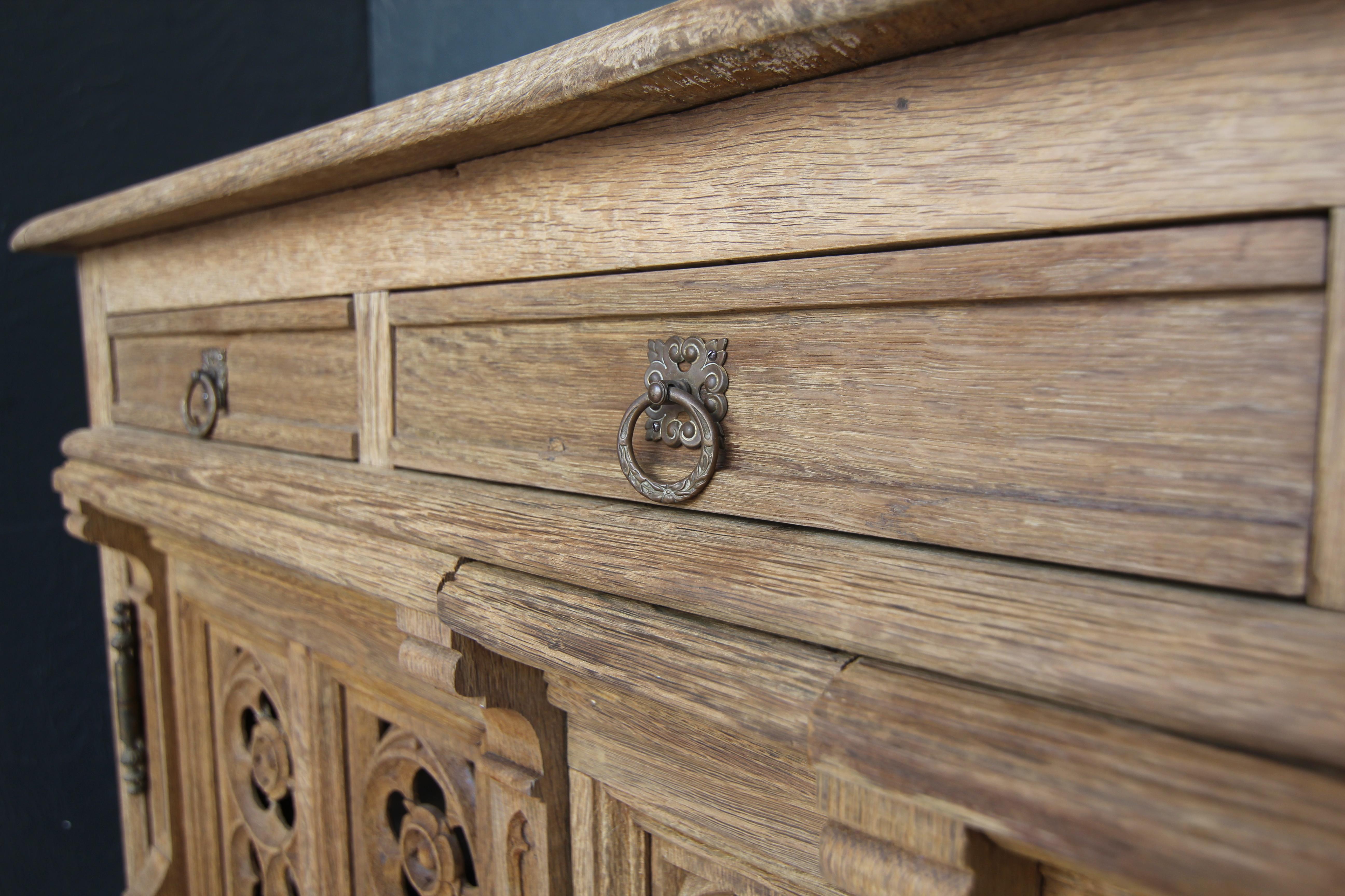 Early 20th Century Oak Gothic Revival Sideboard 11