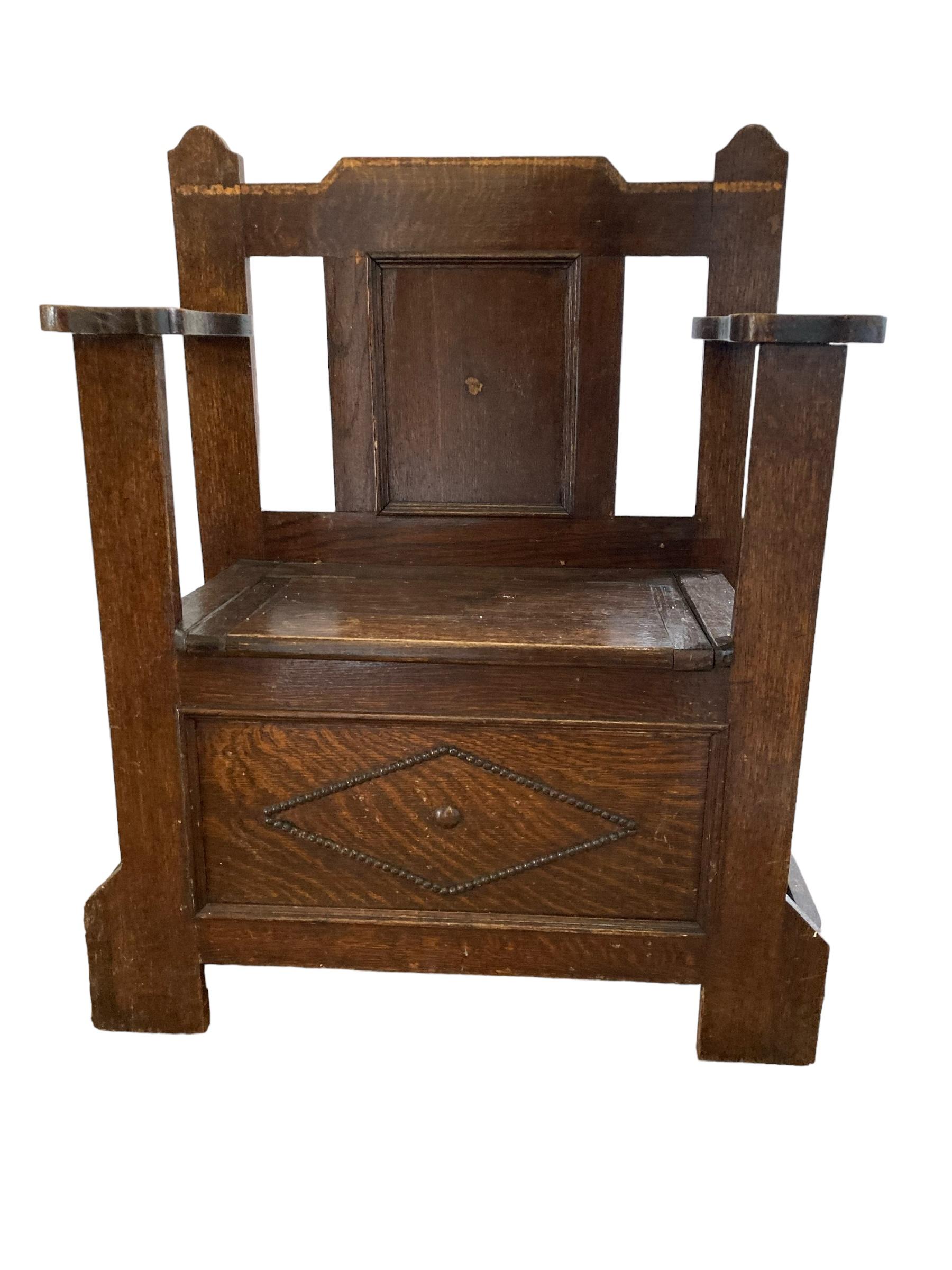 Early 20th Century Oak hall seat or Monks Bench 5
