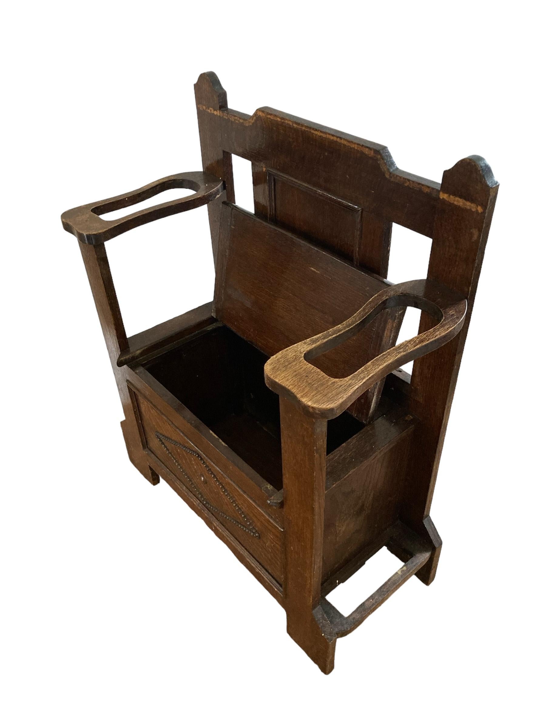 Early 20th Century Oak hall seat or Monks Bench 2