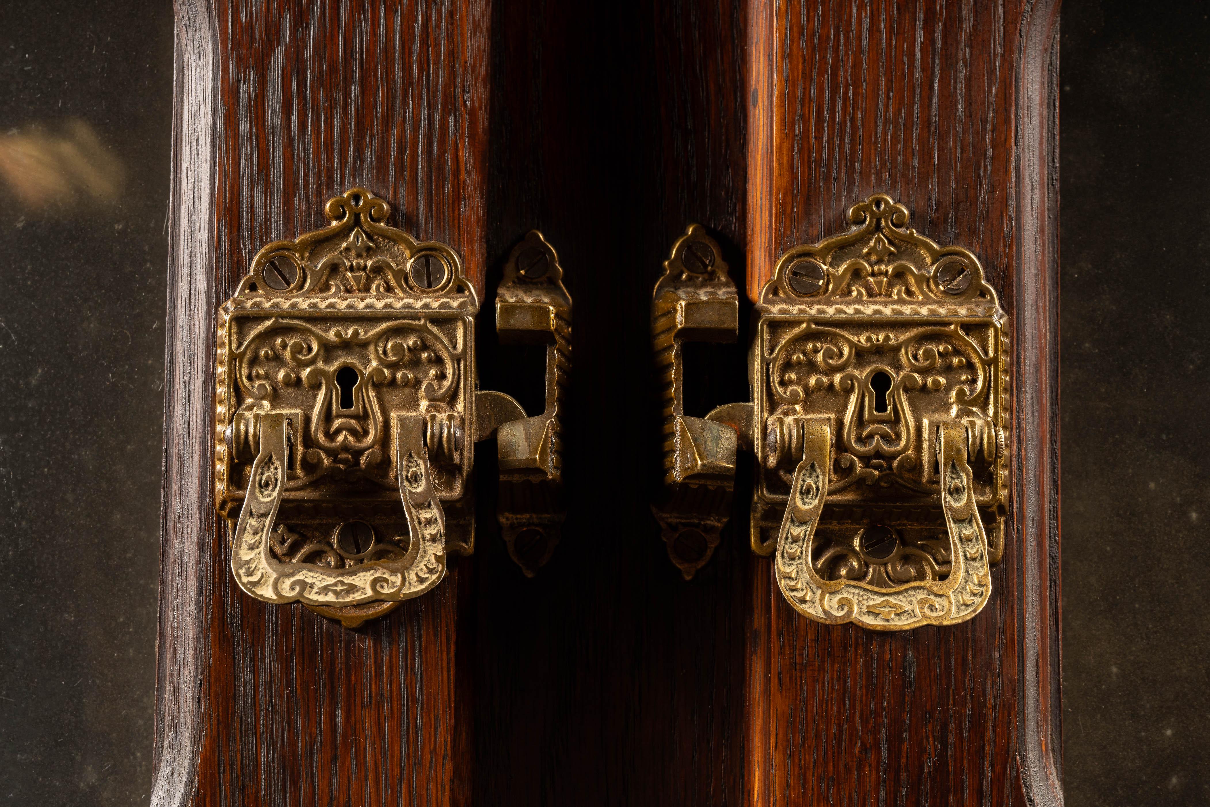Early 20th Century Oak Ice Box 4