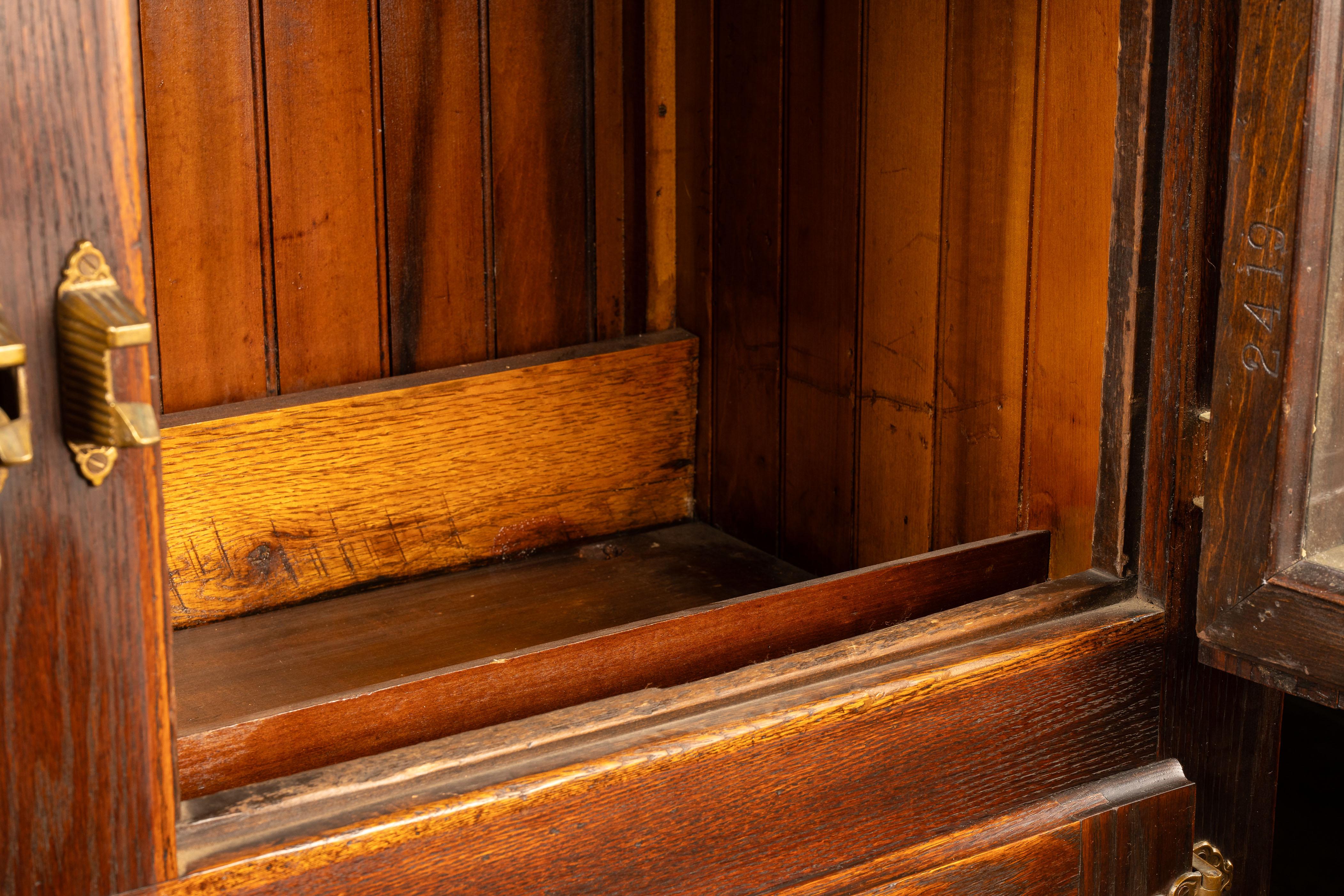 Early 20th Century Oak Ice Box 10