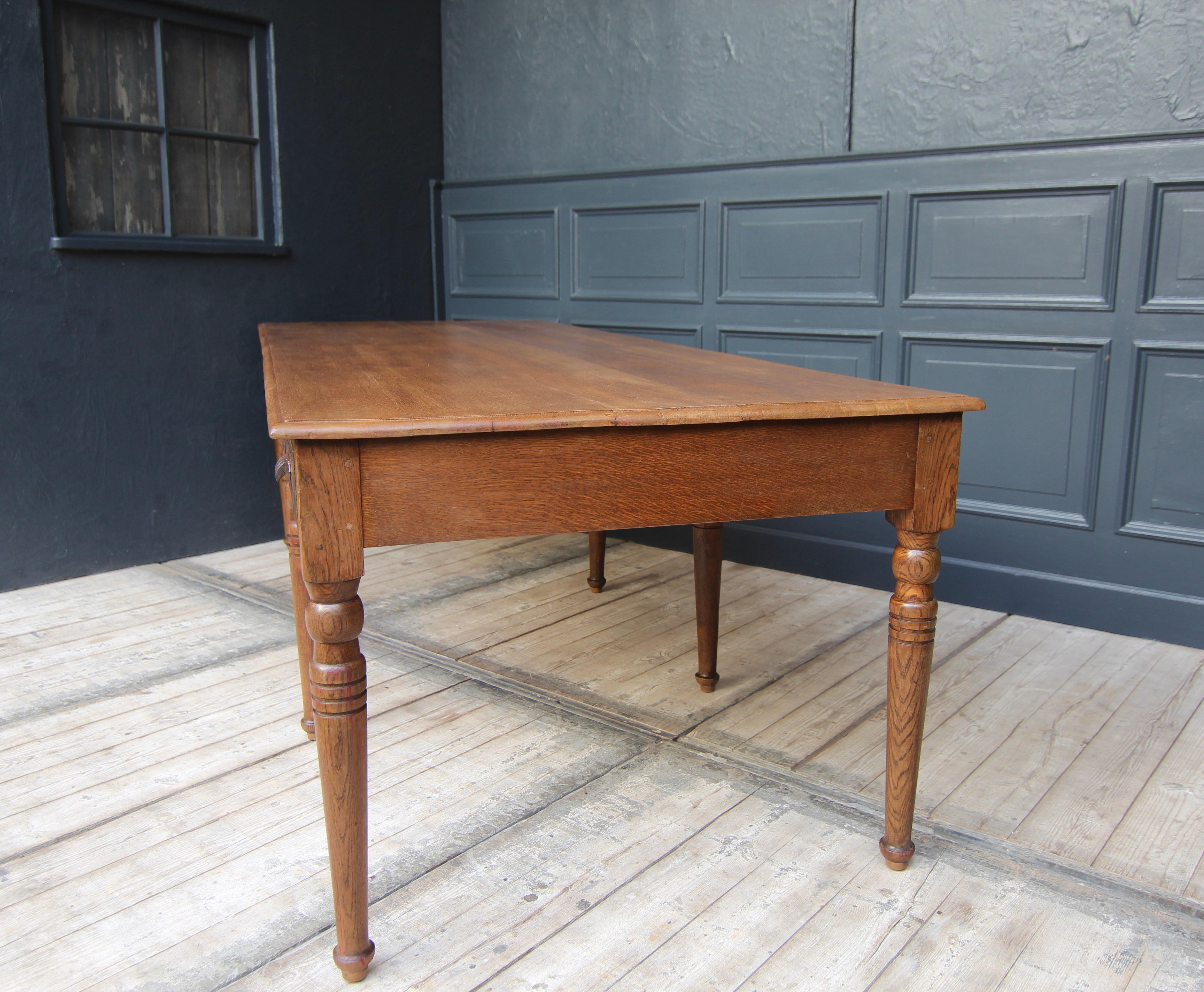 Early 20th Century Oak Library Table or Dining Table 8