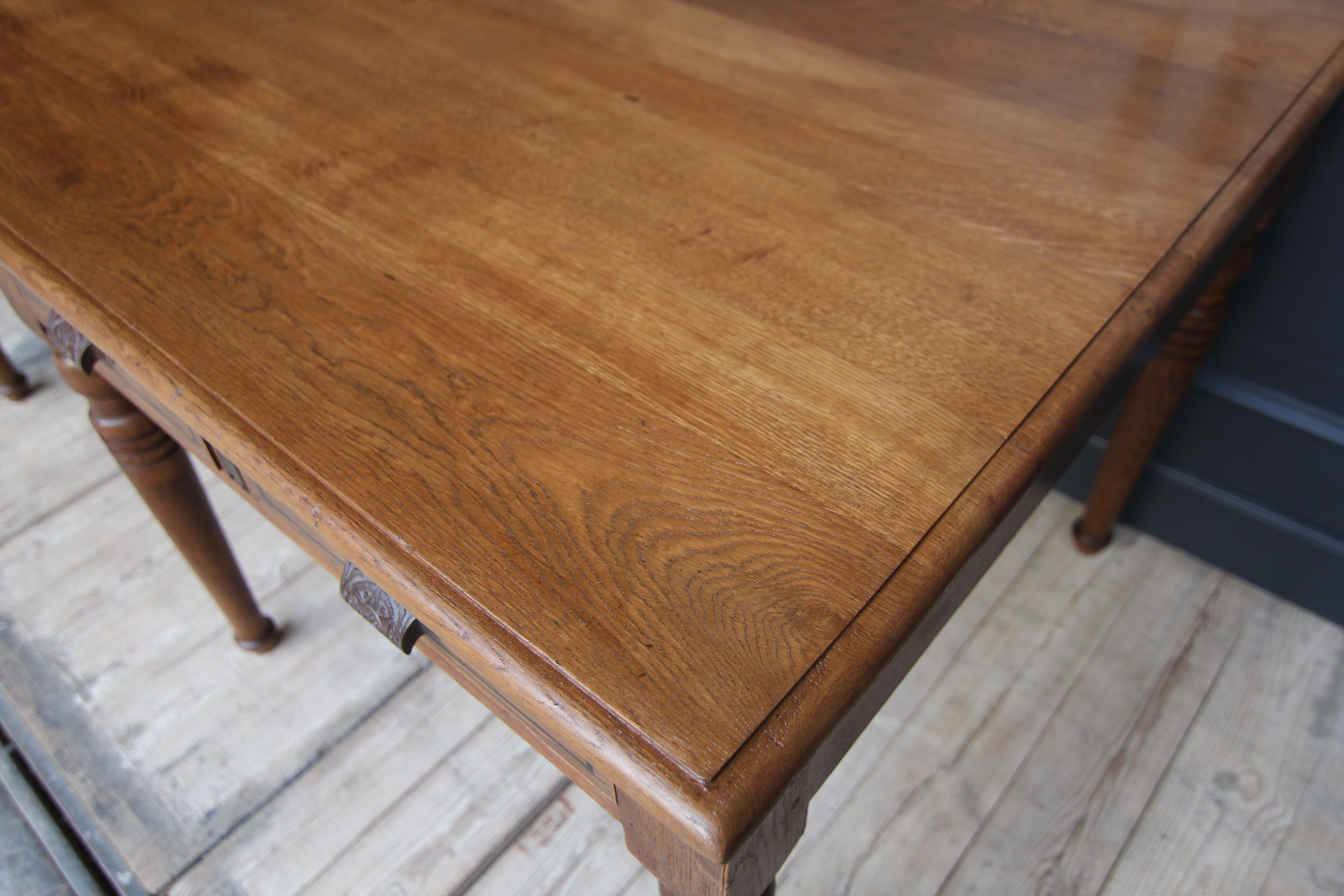 Early 20th Century Oak Library Table or Dining Table 3