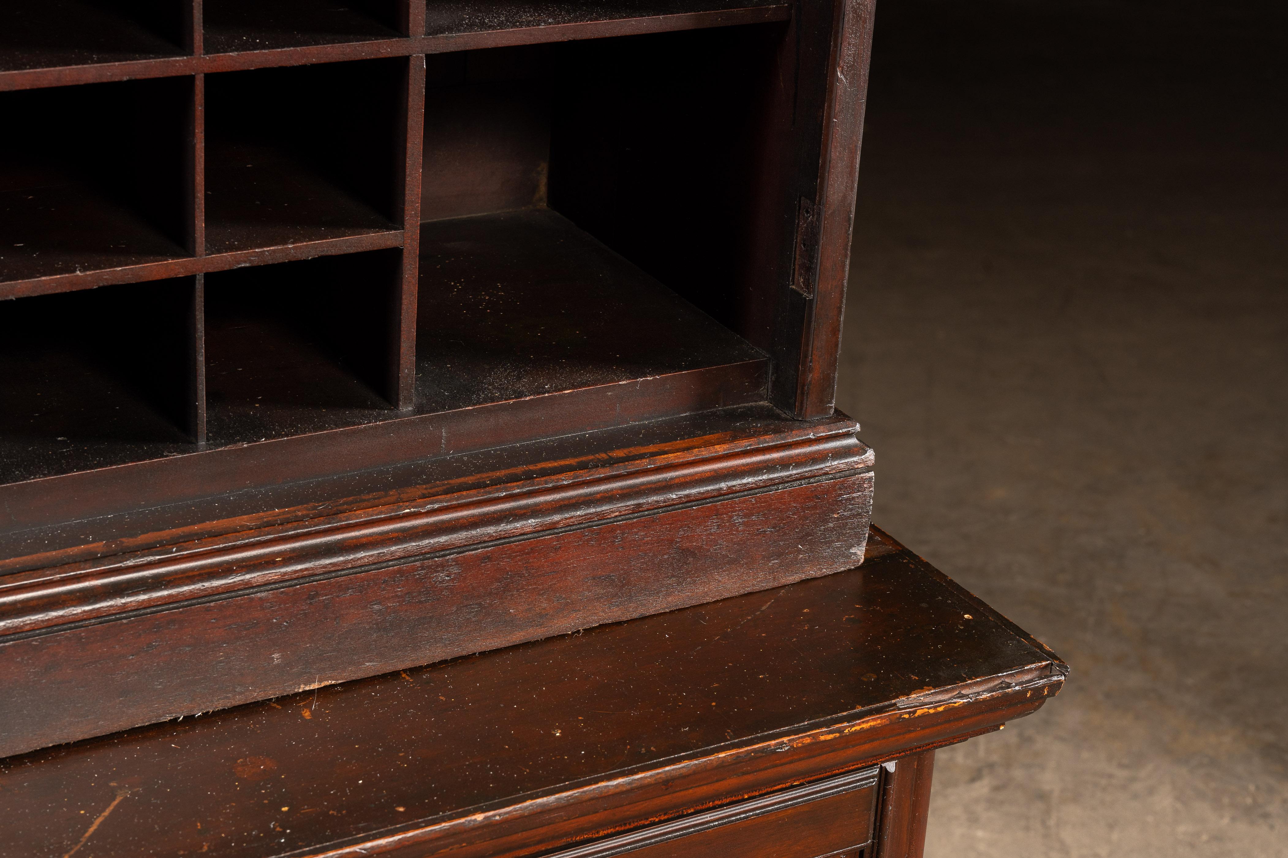 XX secolo Early 20th Century Oak Mail Sorting Cabinet in vendita
