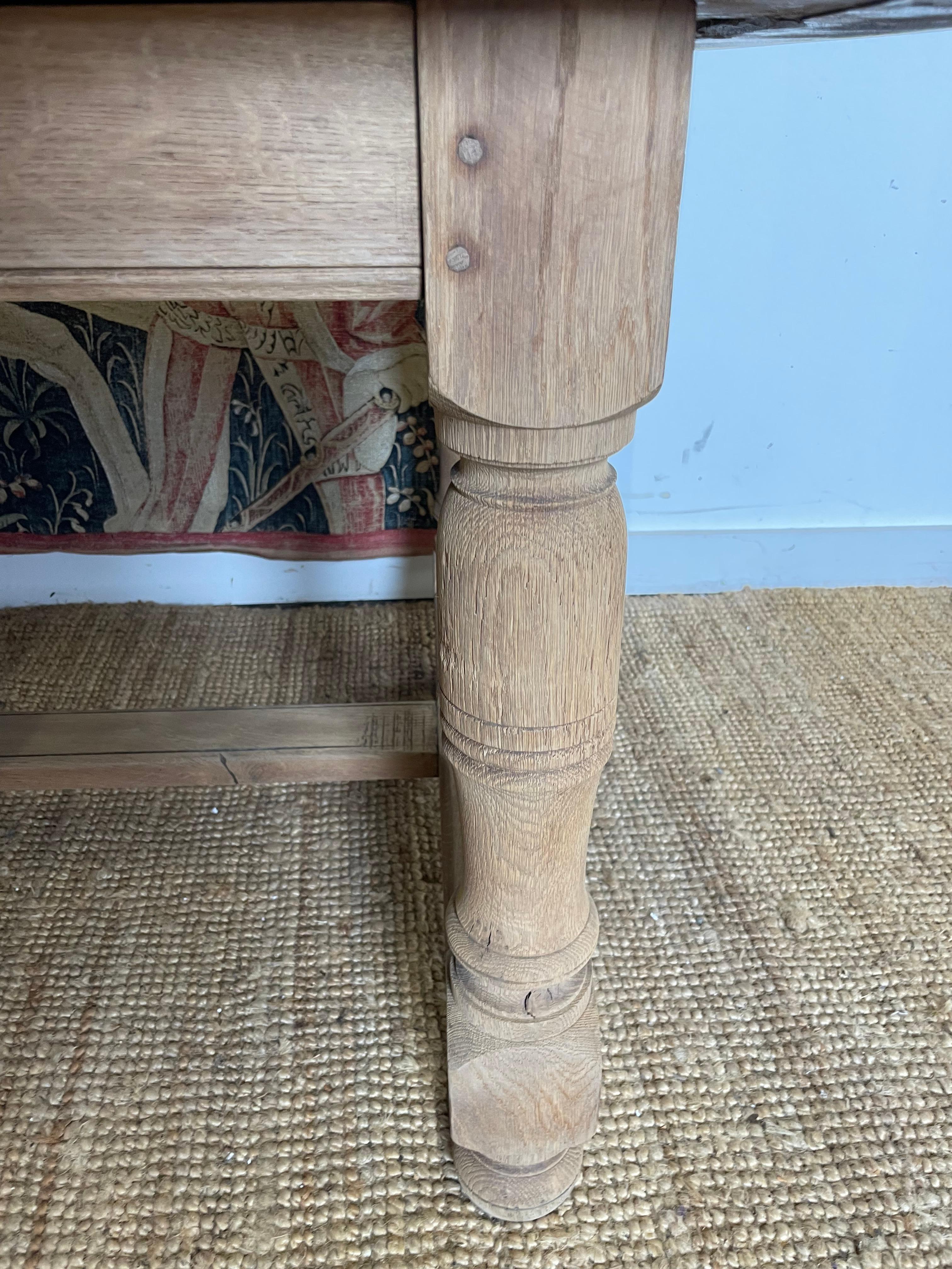 Mesa de refectorio / mesa de granja de roble de principios del siglo XX en venta 4