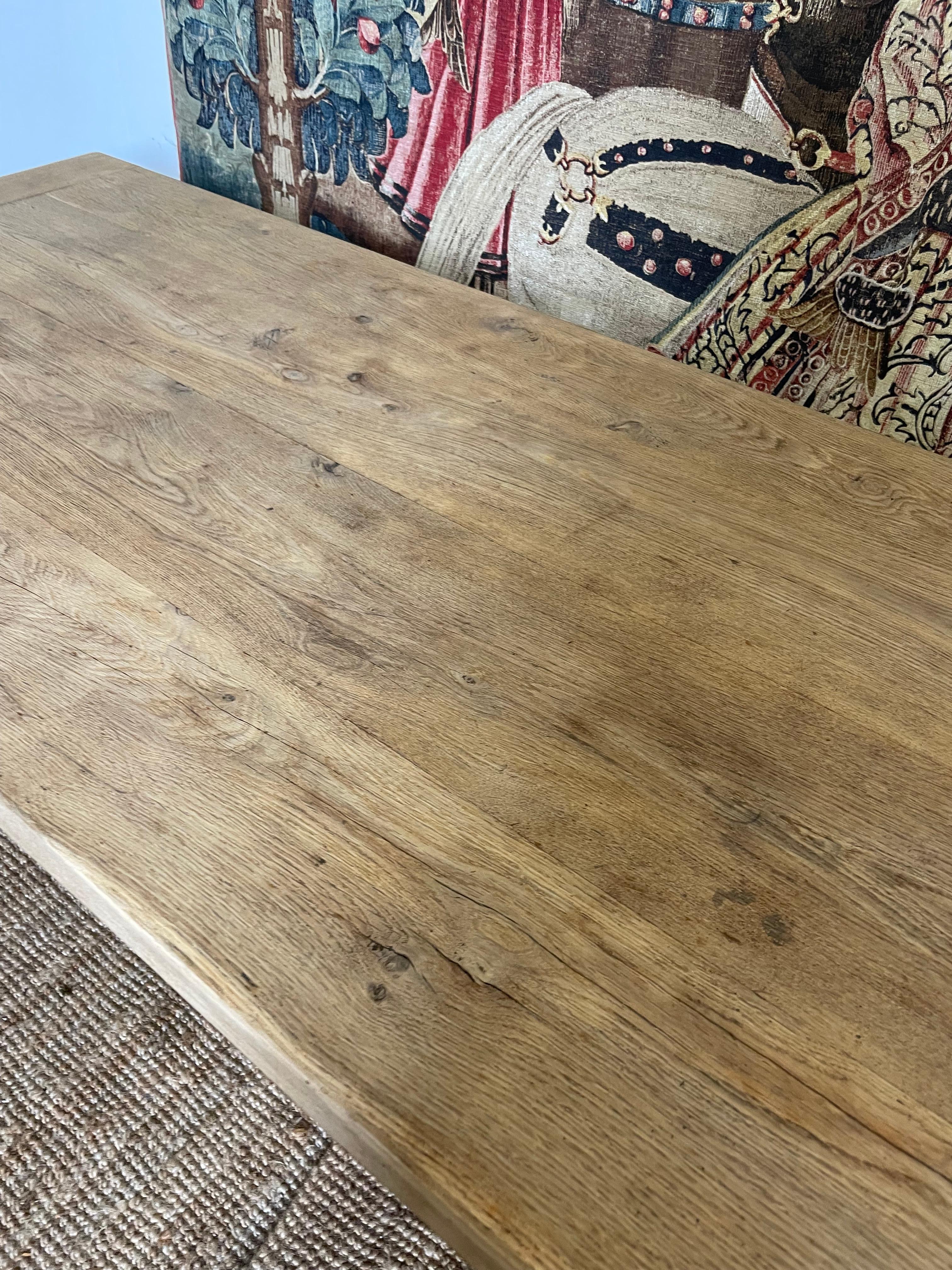 Mesa de refectorio / mesa de granja de roble de principios del siglo XX en venta 1
