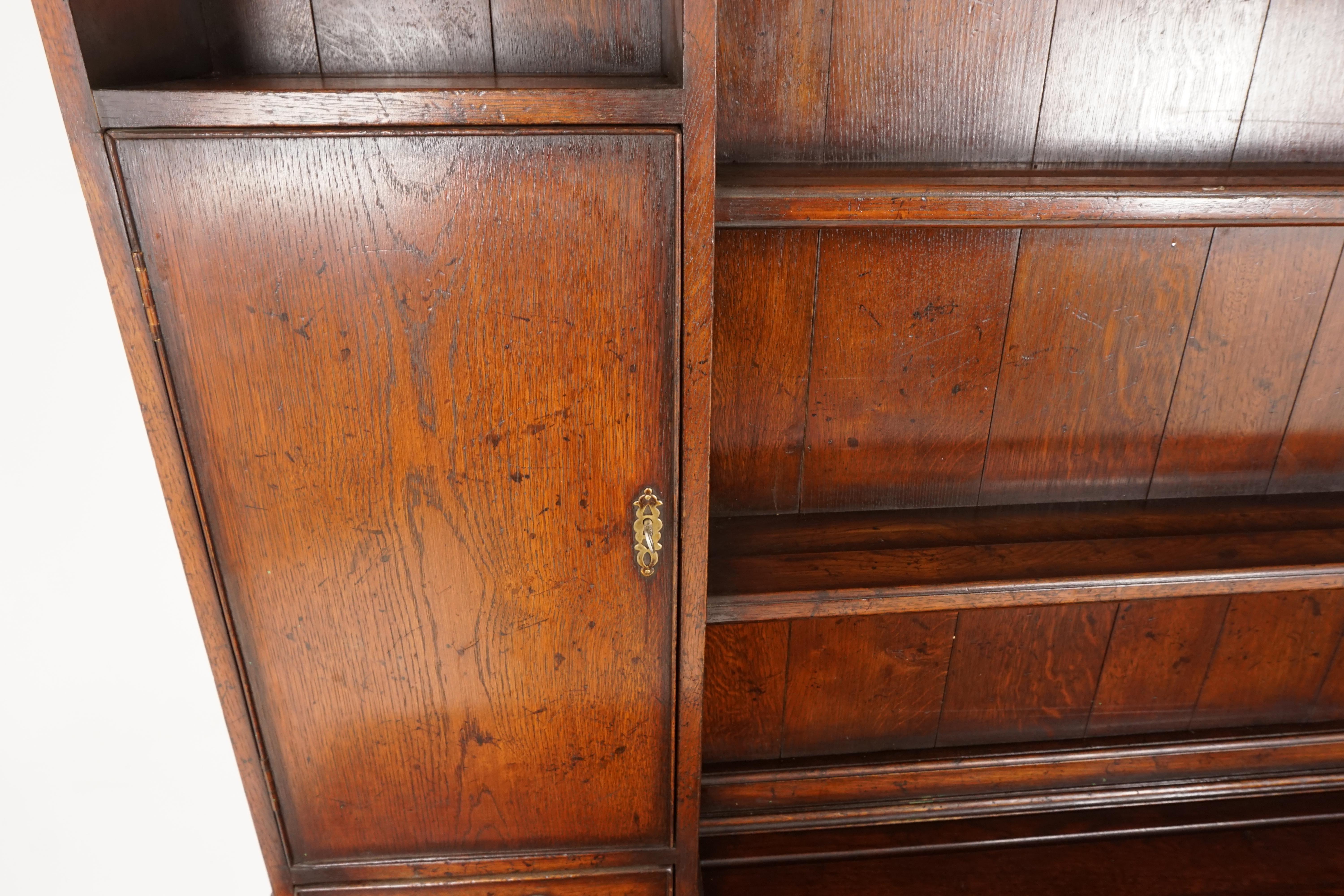 Early 20th Century Oak Pot Board Welsh Dresser, Sideboard, Scotland 1920, B2157 In Good Condition In Vancouver, BC