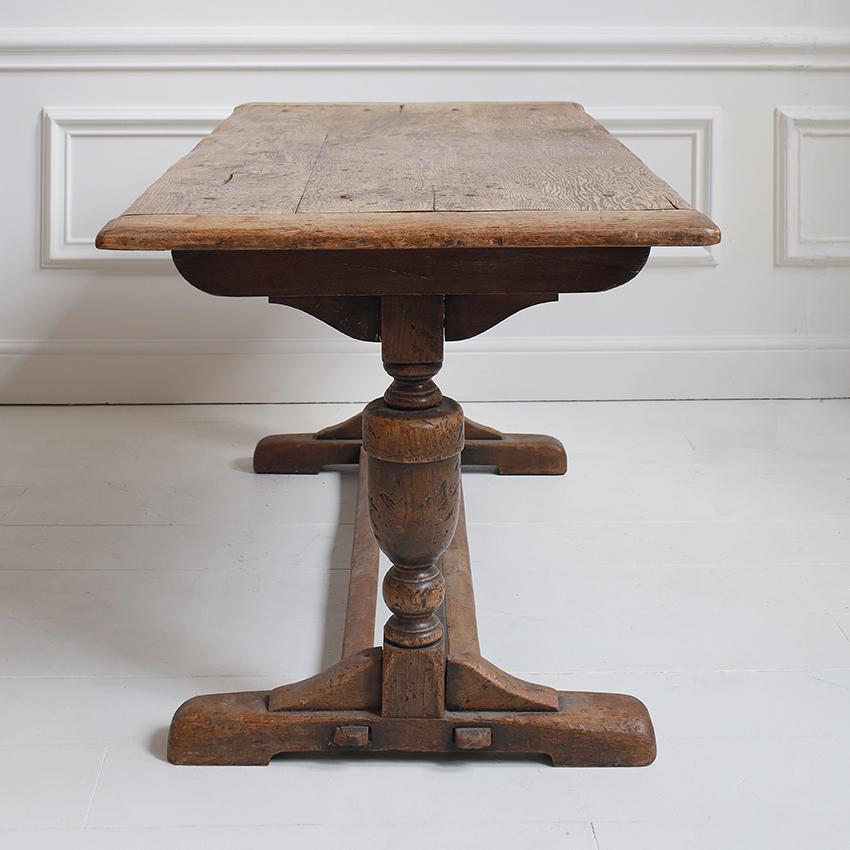 Mesa de refectorio de roble de principios del siglo XX en Bastante bueno estado para la venta en London, GB