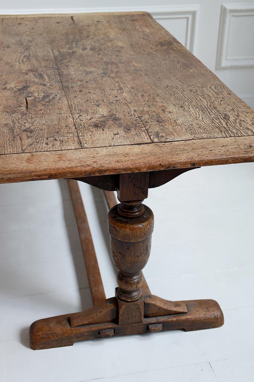 Mesa de refectorio de roble de principios del siglo XX en venta 1