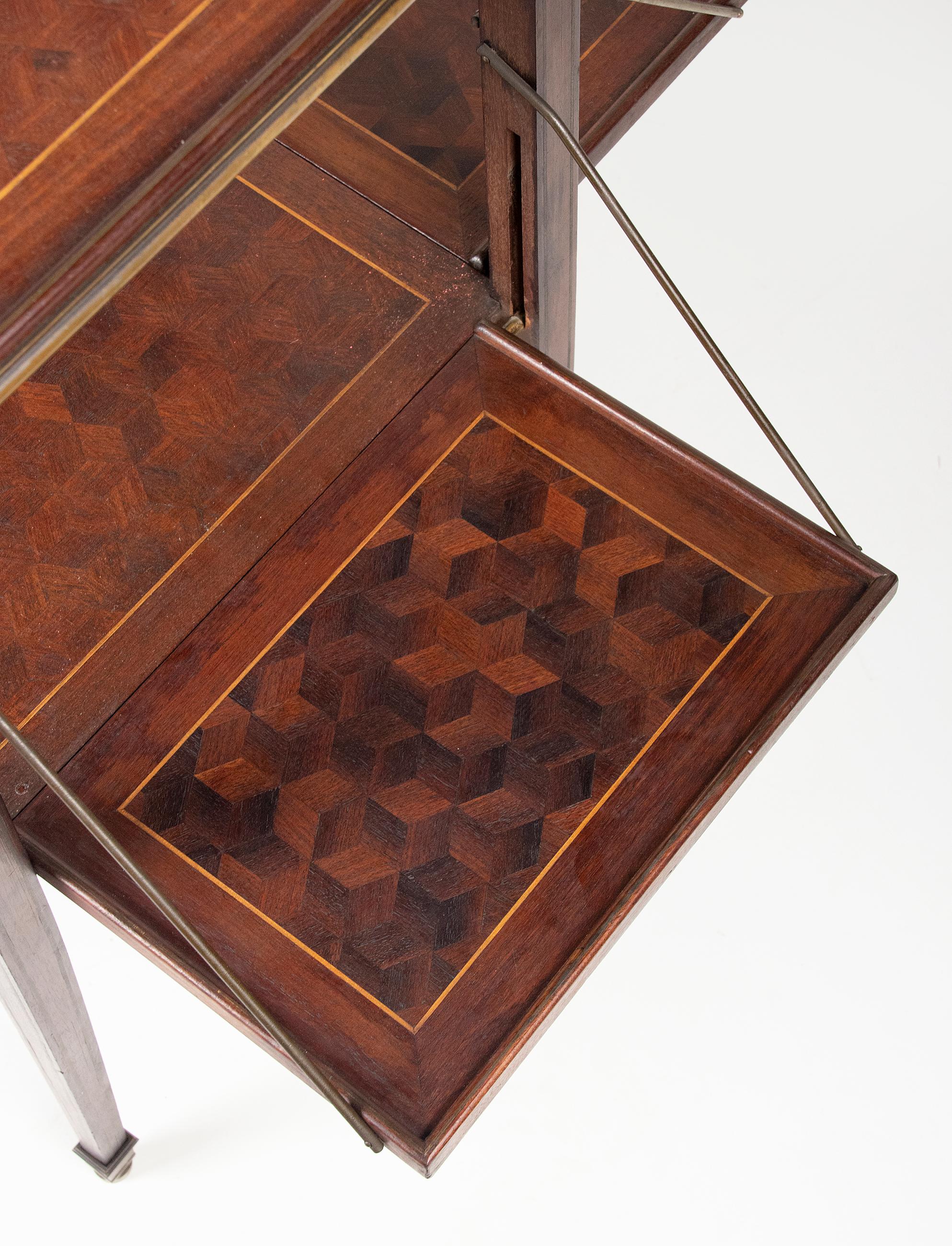 Mesa servidor de roble de principios del siglo XX en venta 5