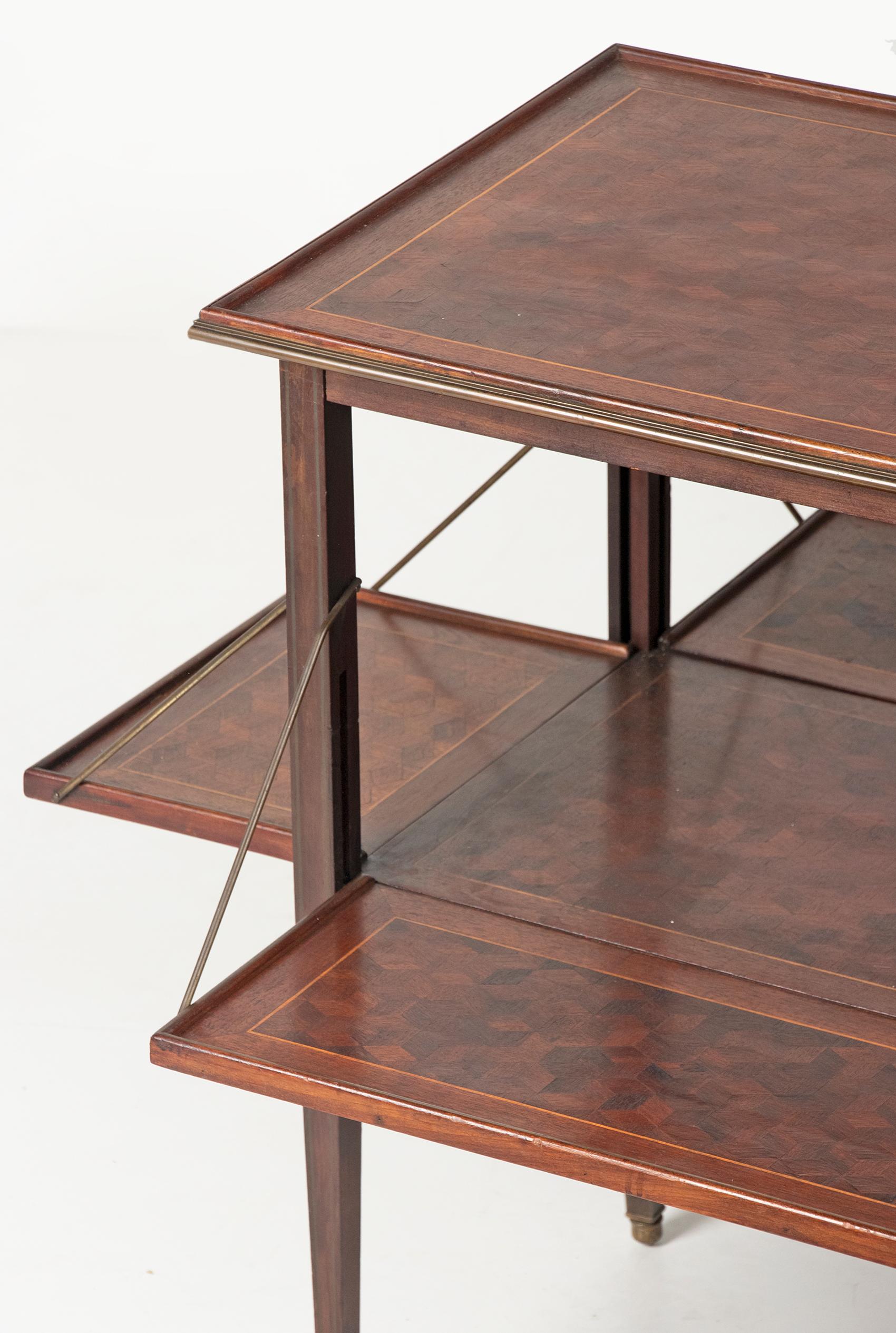 Mesa servidor de roble de principios del siglo XX Hecho a mano en venta