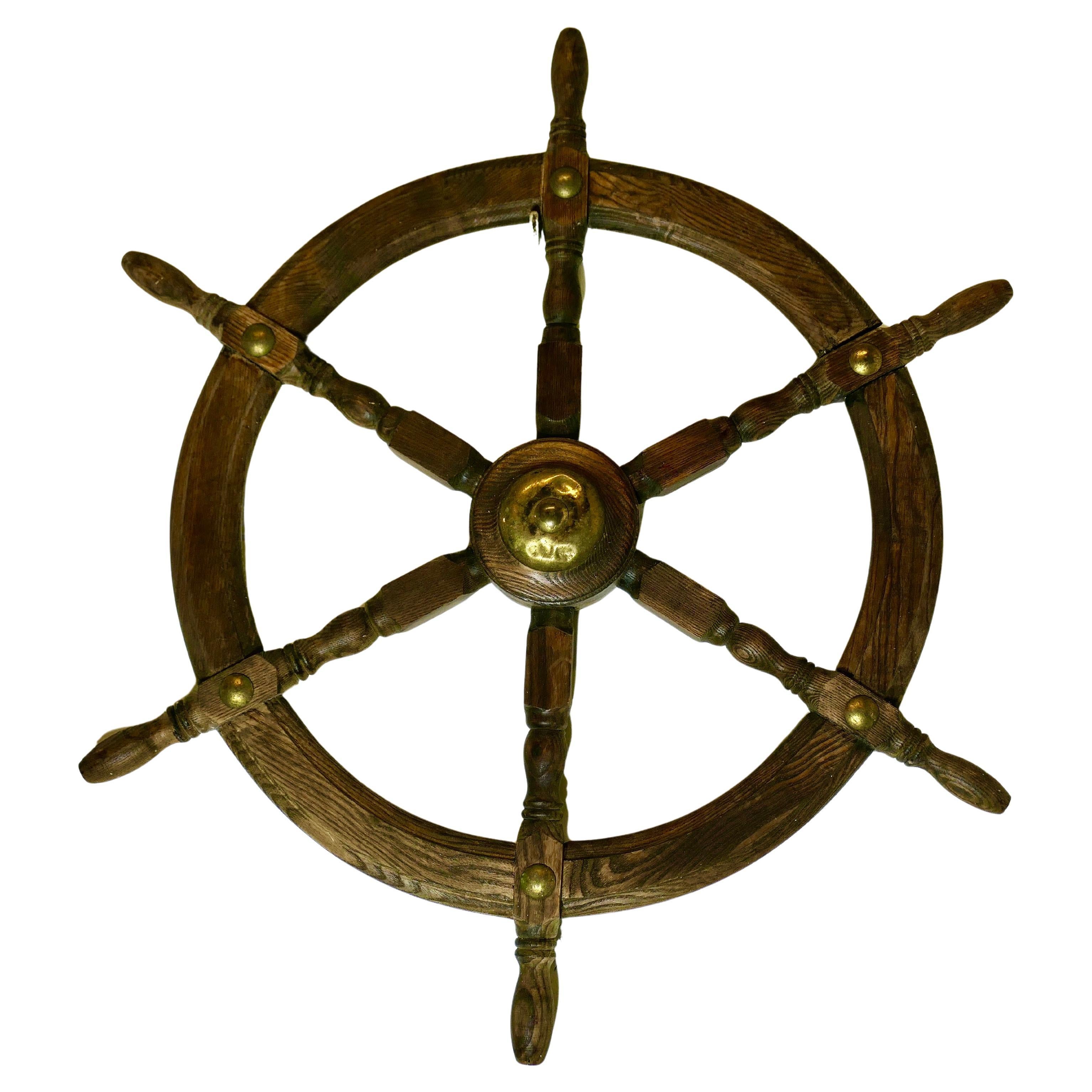 Early 20th Century Oak Ships Wheel  A wonderful and decorative piece