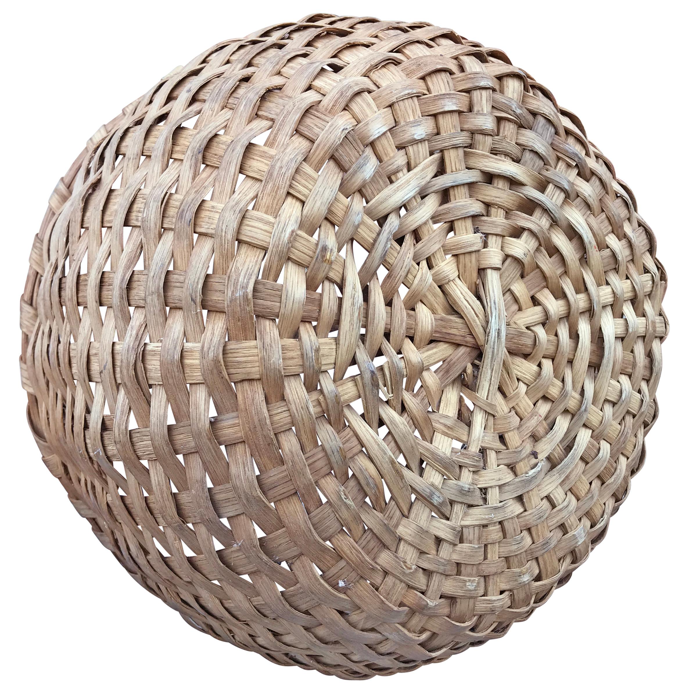 Hand-Woven Early 20th Century Oak Splint Basket For Sale