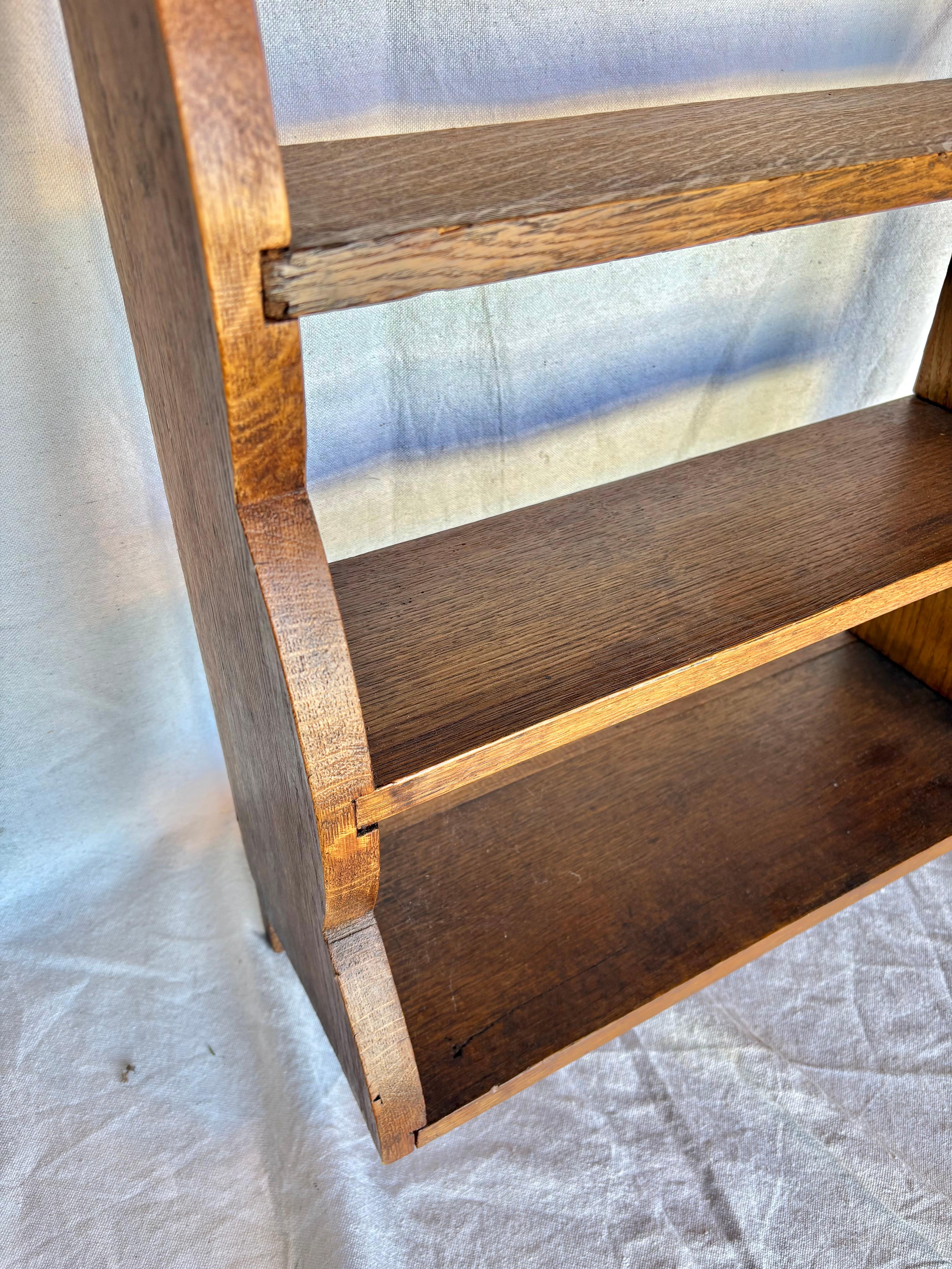 Early 20th Century Oak Wall Shelf For Sale 4