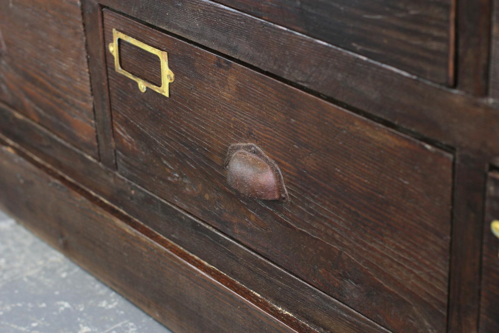 Early 20th Century Oak Workshop Drawers, circa 1900 In Good Condition In Gloucester, GB