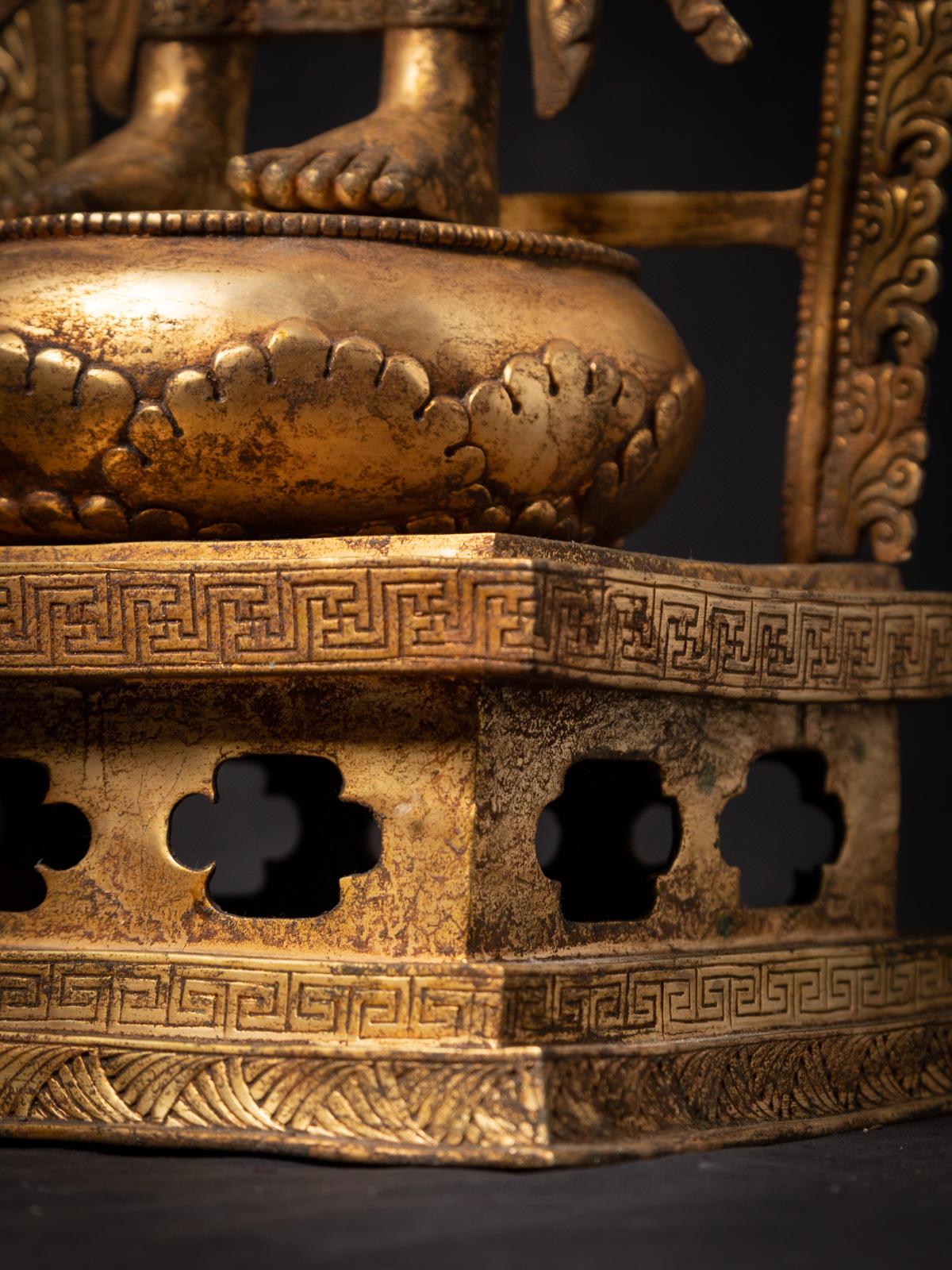 Alte Bronze Nepali Bodhisattva Padmapani Lok aus dem frühen 20. Jahrhundert – OriginalBuddhas im Angebot 10