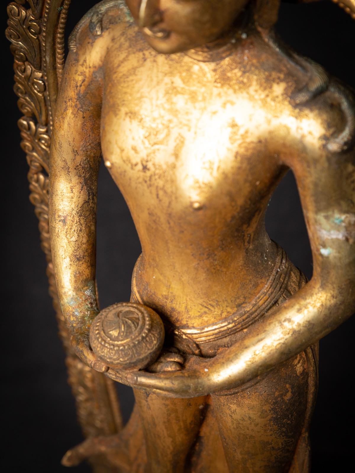 Early 20th century Old bronze Nepali Bodhisattva Padmapani Lok - OriginalBuddhas For Sale 11