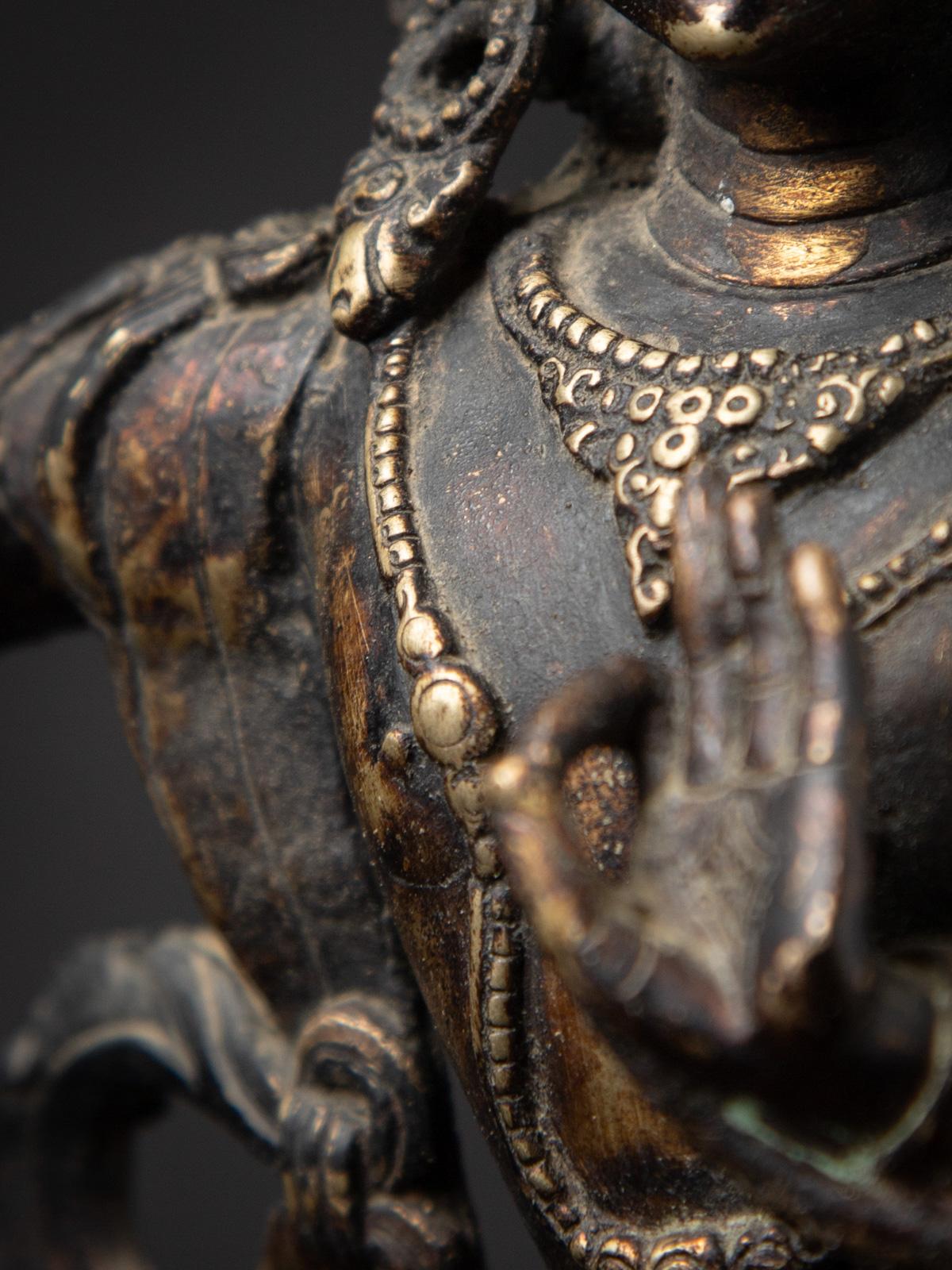 Early 20th century Old bronze Nepali Manjushri statue 4