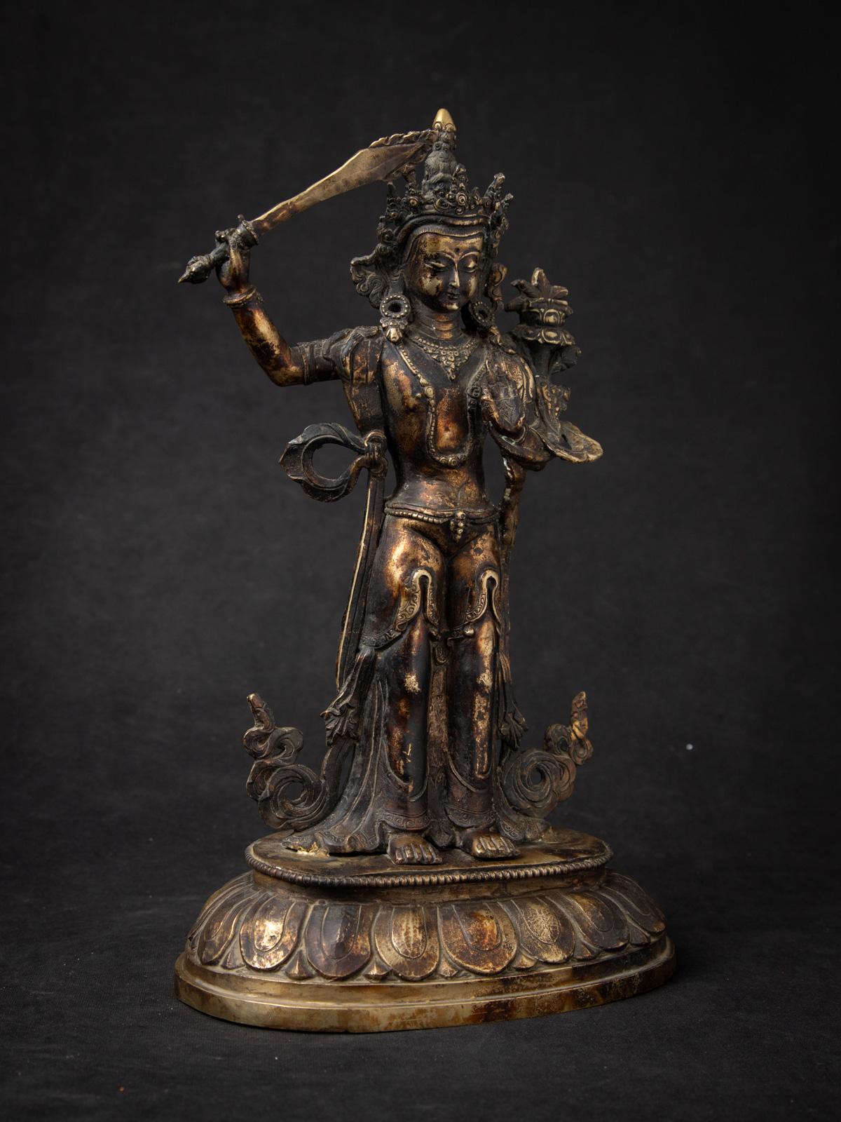 Early 20th century Old bronze Nepali Manjushri statue In Good Condition In DEVENTER, NL