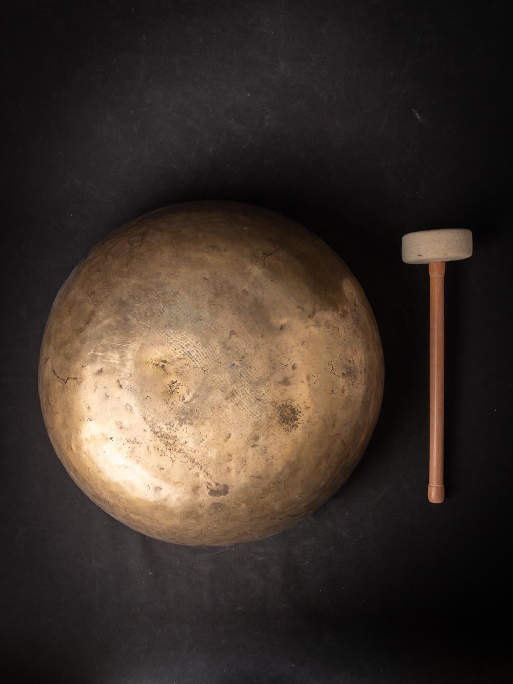 Early 20th century Old bronze Nepali Singing Bowl from Nepal - OriginalBuddhas 7