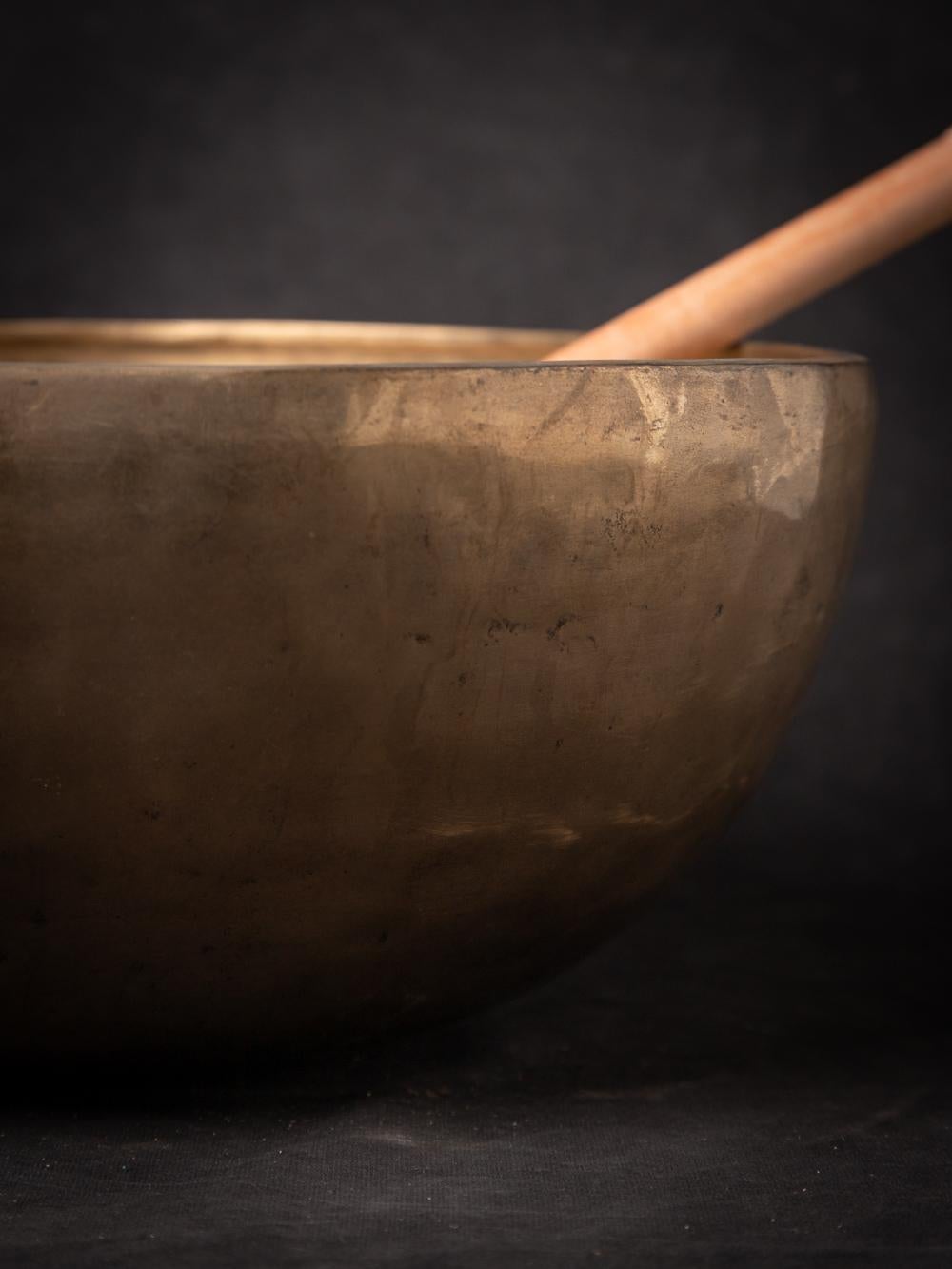 Early 20th century Old bronze Nepali Singing Bowl from Nepal - OriginalBuddhas 2