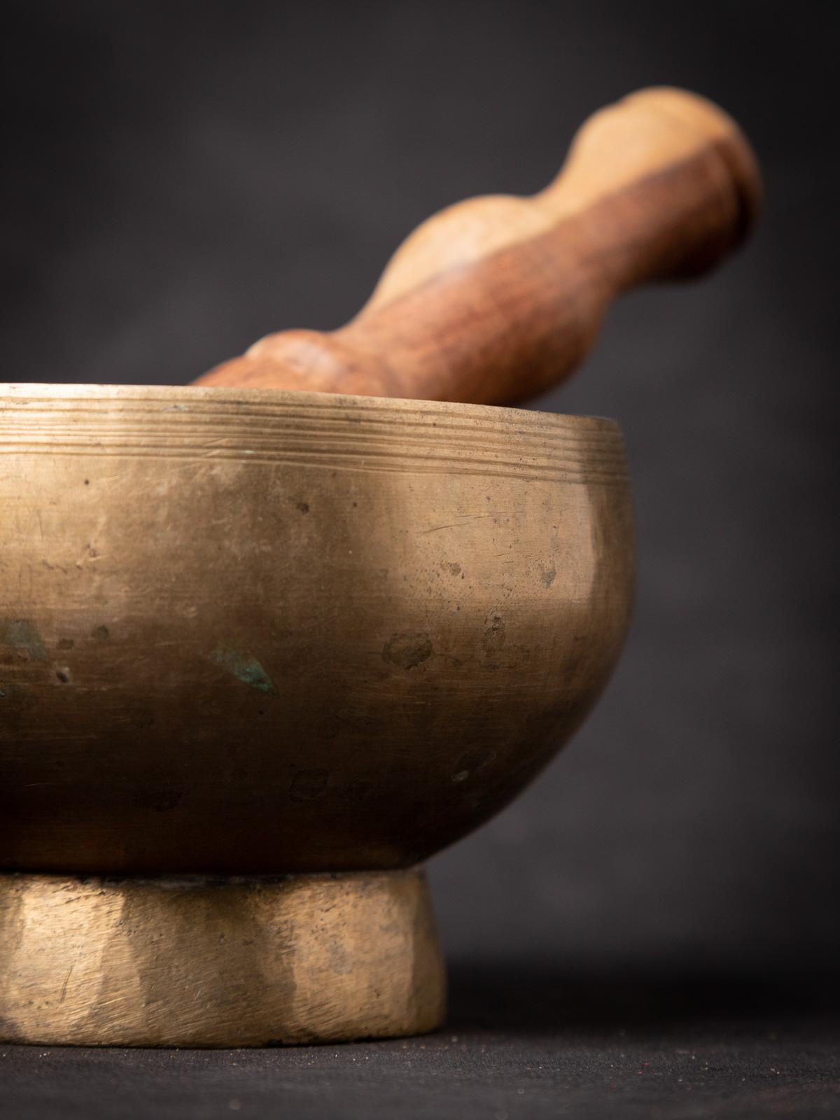Early 20th century Old bronze Nepali Singing Bowl  OriginalBuddhas For Sale 1