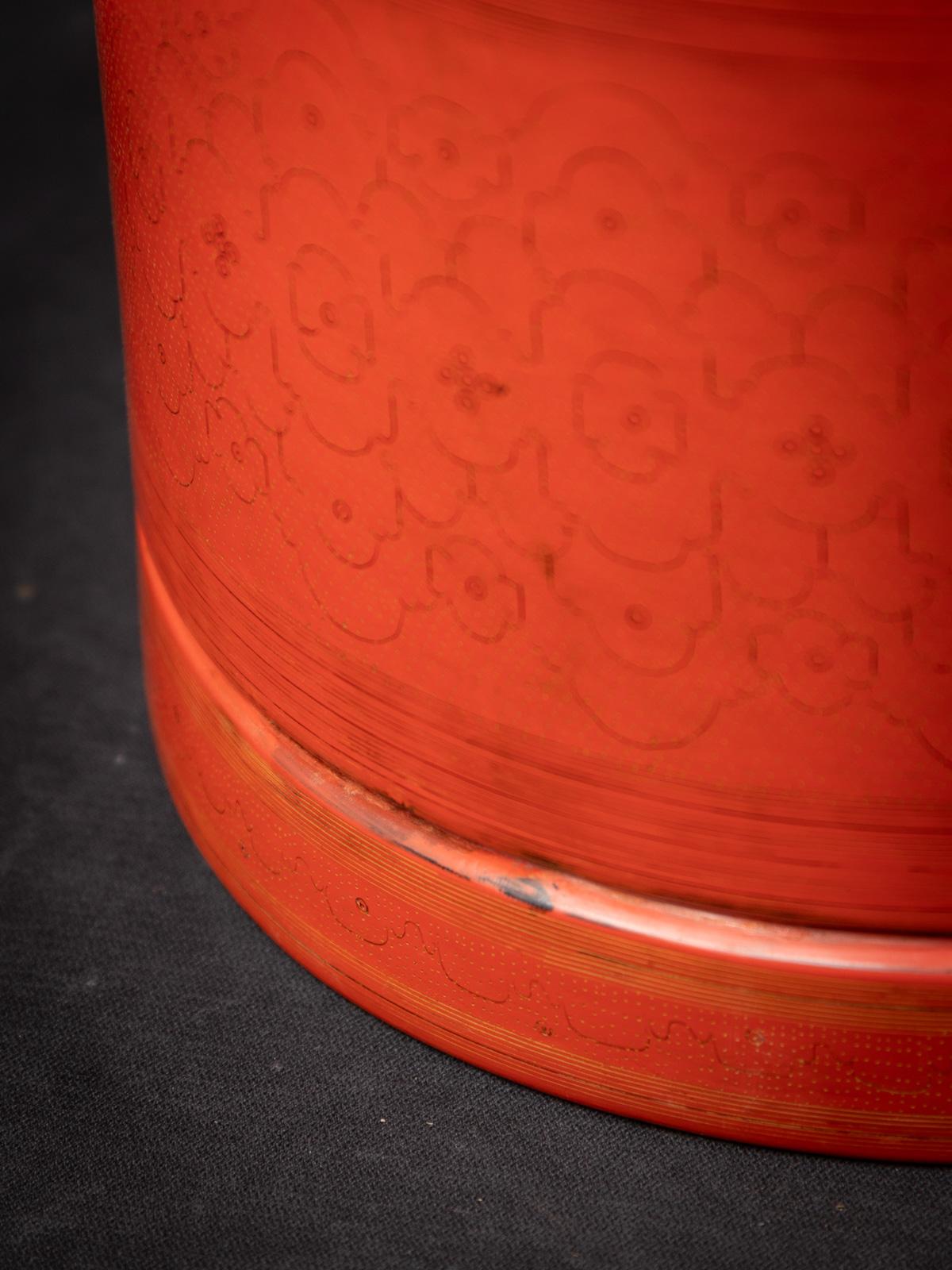 Début du 20e siècle Ancienne boîte en laque de bétel en Birmanie en vente 8