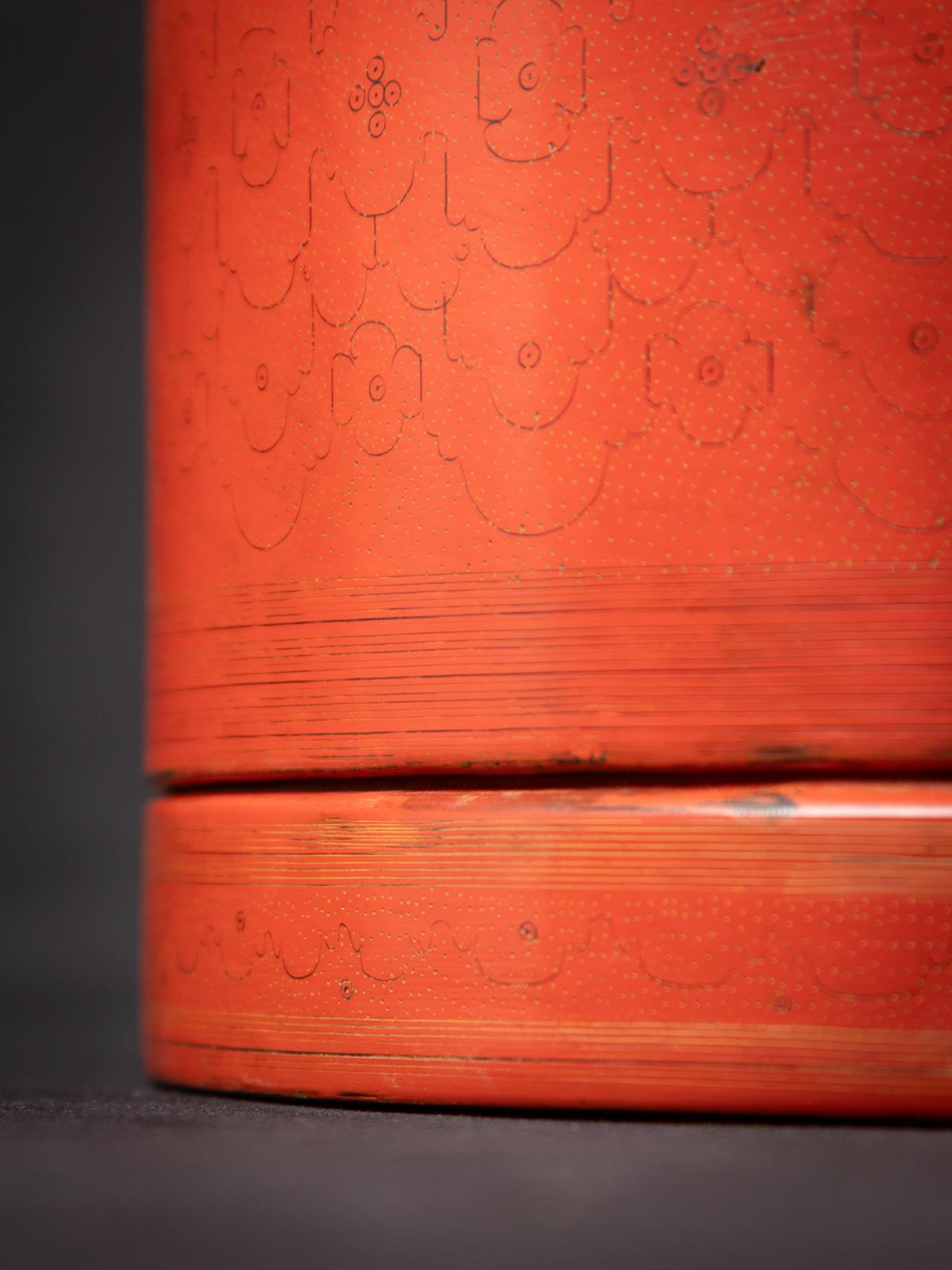 Début du 20e siècle Ancienne boîte en laque de bétel en Birmanie en vente 9