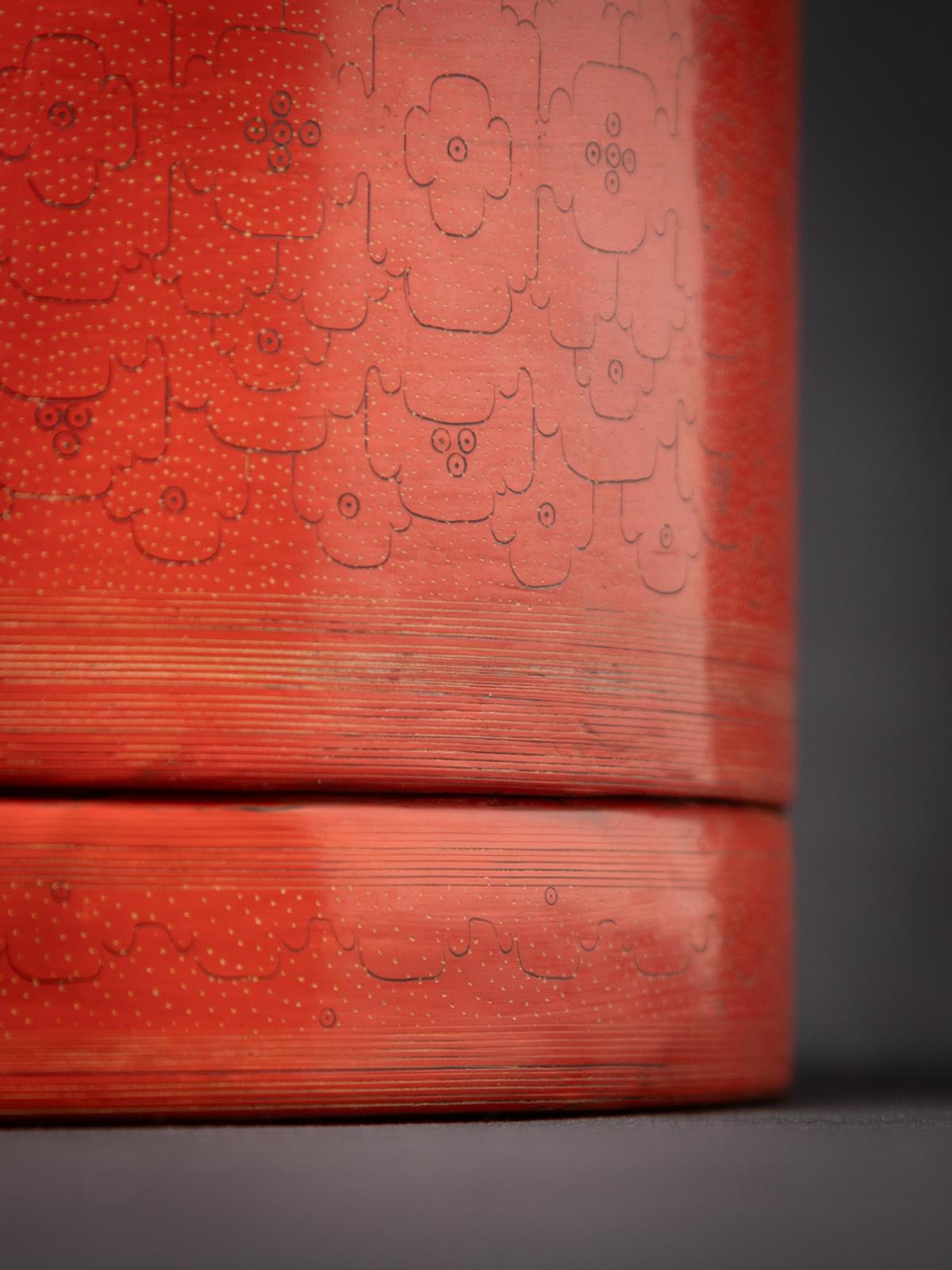 Alte birmanische Lackschatulle aus Betelnuss aus dem frühen 20. im Angebot 11